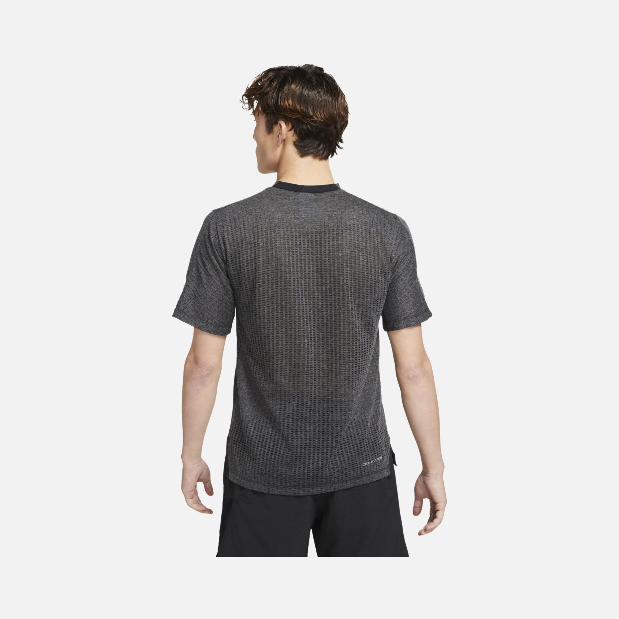 Nike Pro Dri-Fit ADV Training Short-Sleeve Erkek Tişört