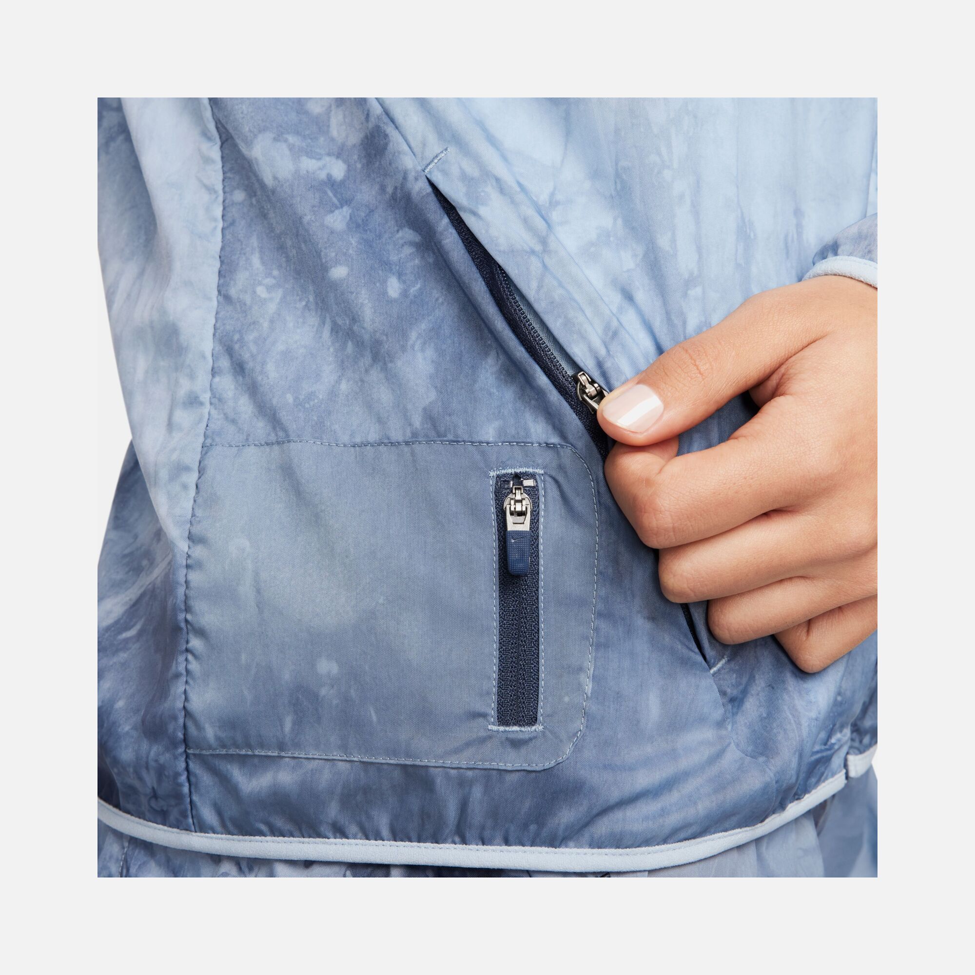 Nike Trail Repel Running Water Repellent Full-Zip Hoodie Kadın Ceket