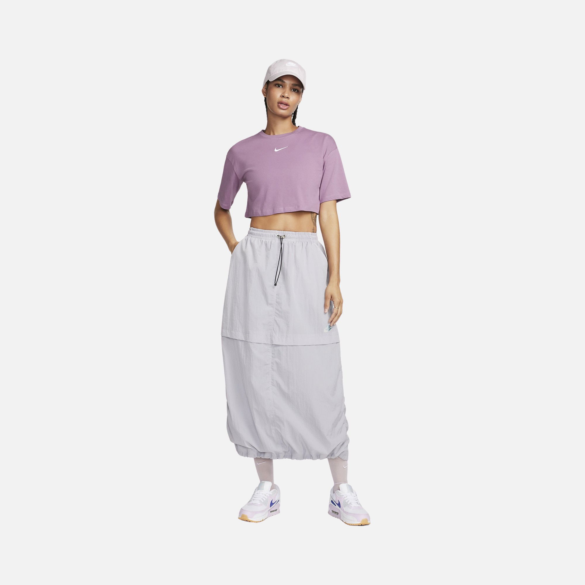 Nike Sportswear Cropped Short-Sleeve Kadın Tişört