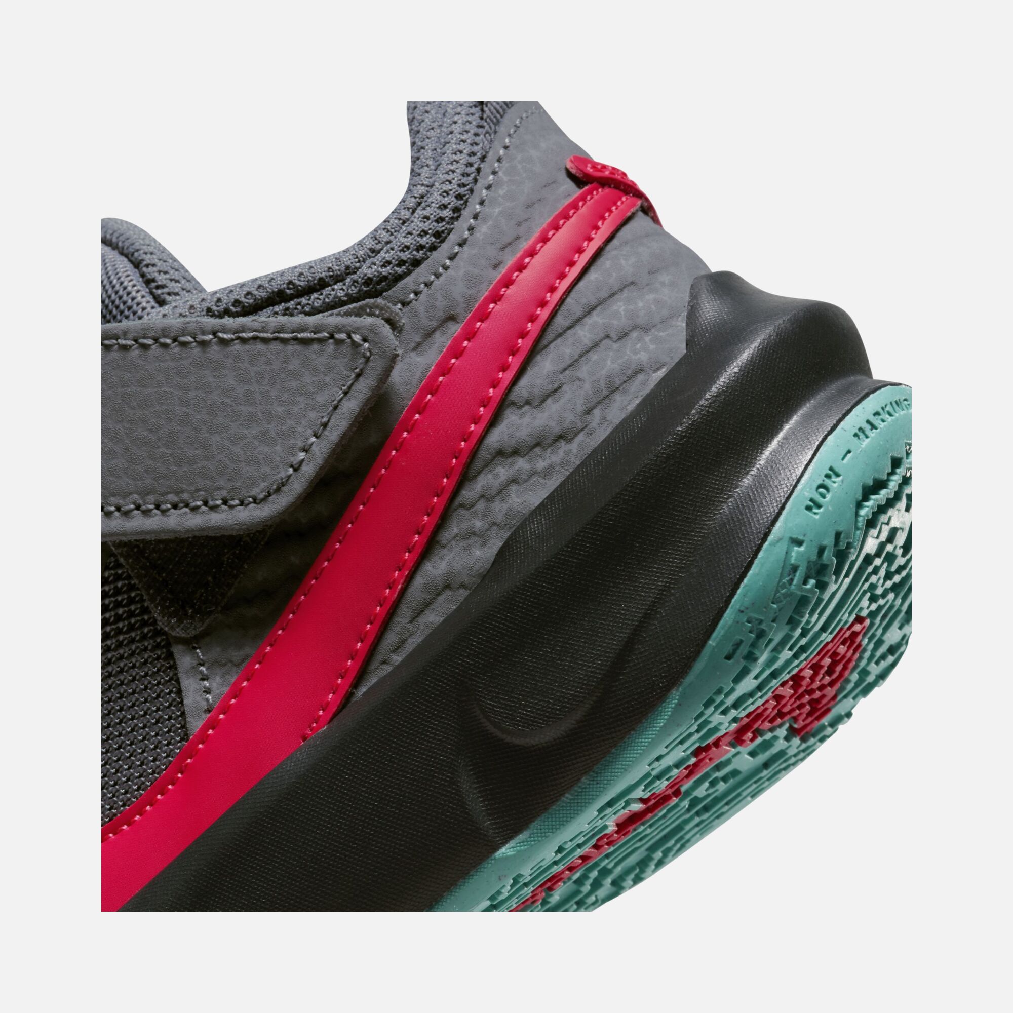 Nike Team Hustle D 10 (PS) Çocuk Basketbol Ayakkabısı