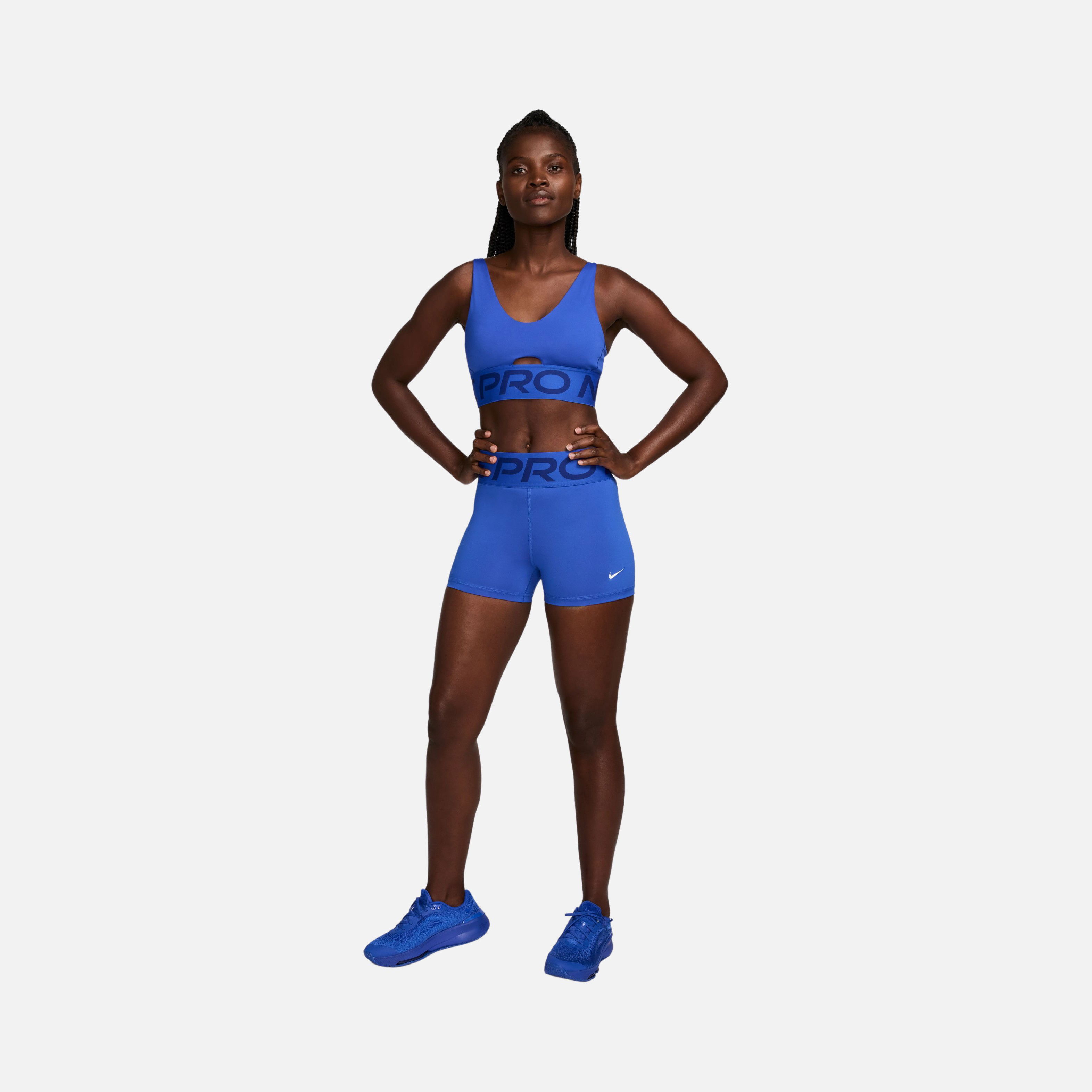 Nike Pro Indy Plunge Medium-Support Padded Training Kadın Bra