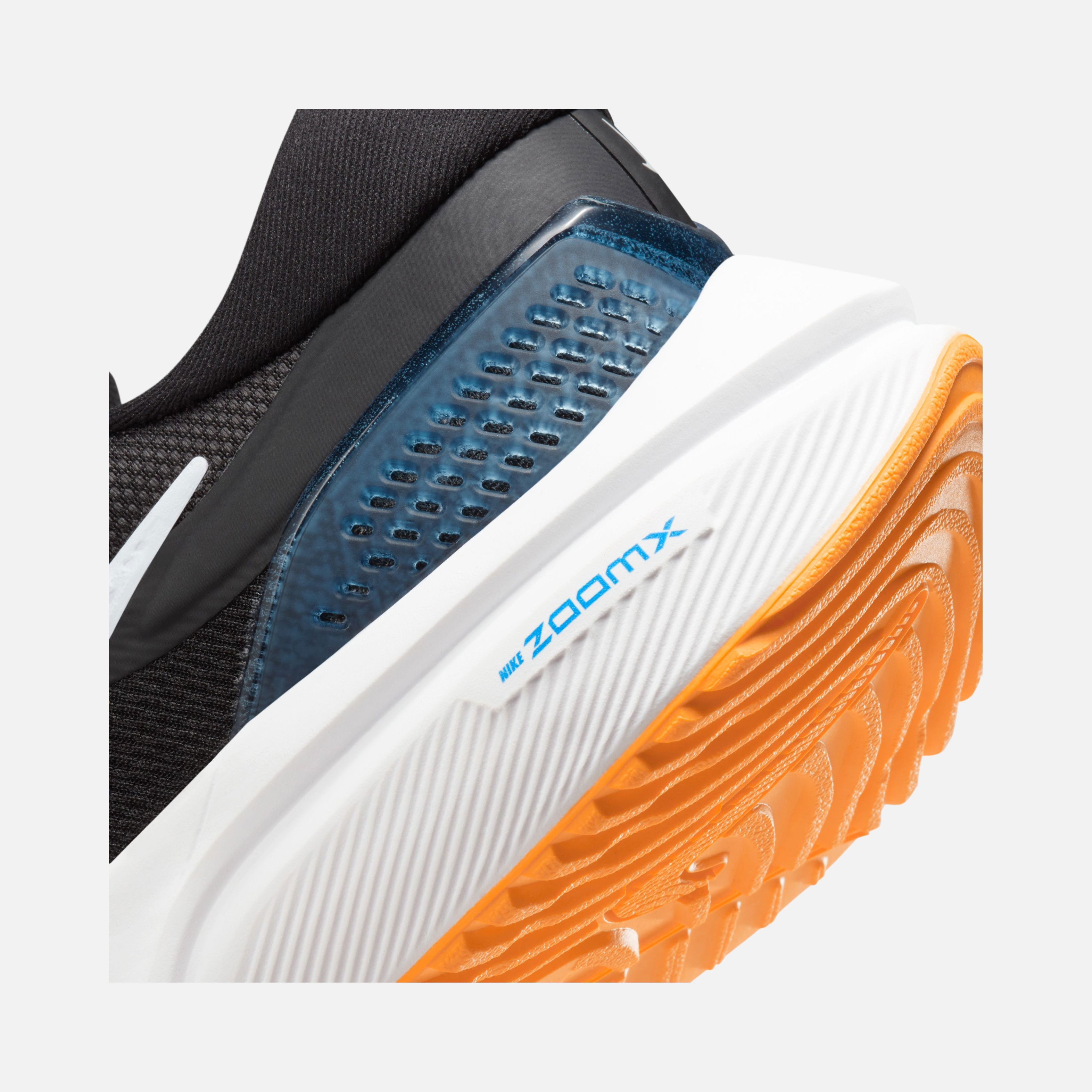 Nike Air Zoom Vomero 16 Road Running Erkek Spor Ayakkabı