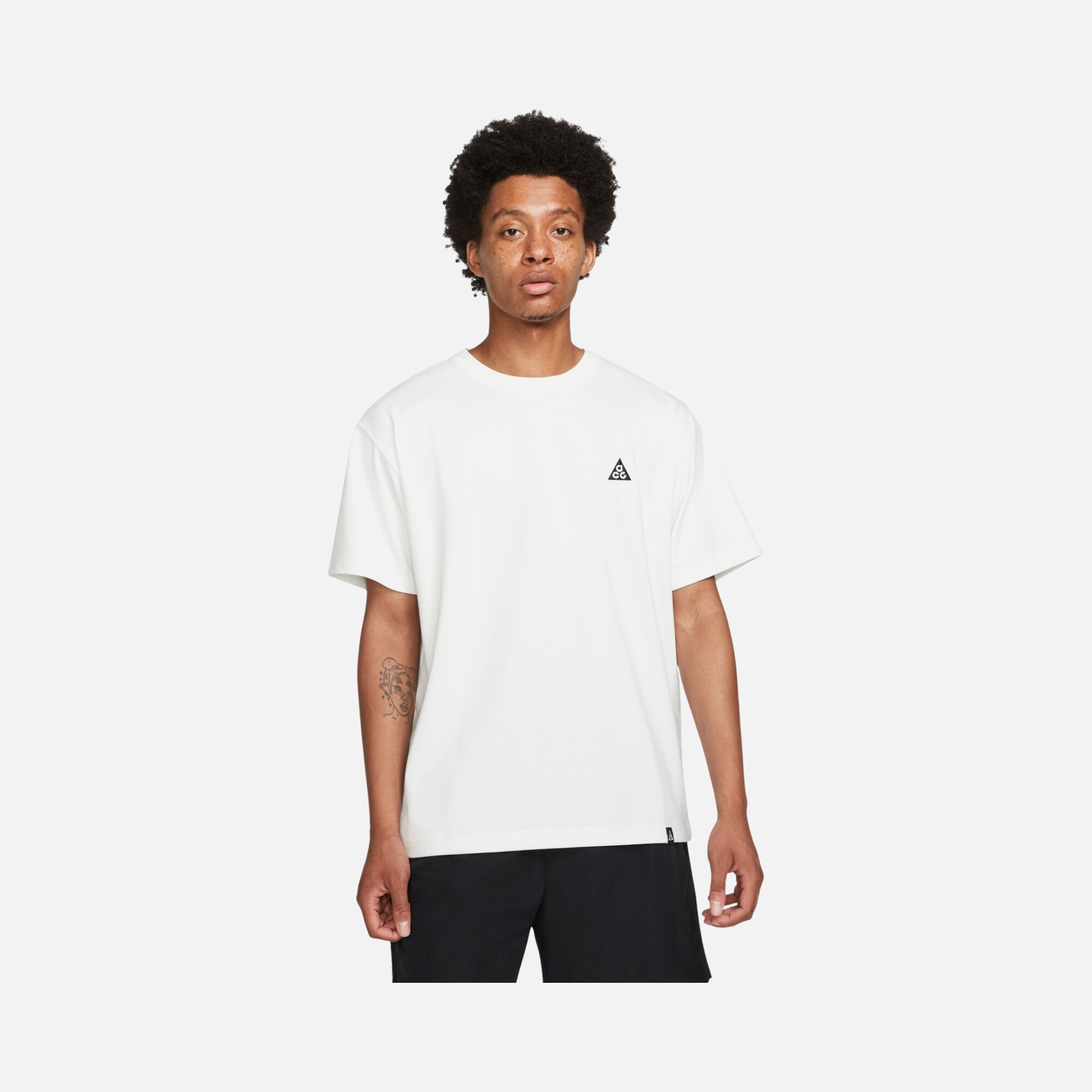Nike Sportswear ACG Short-Sleeve Erkek Tişört