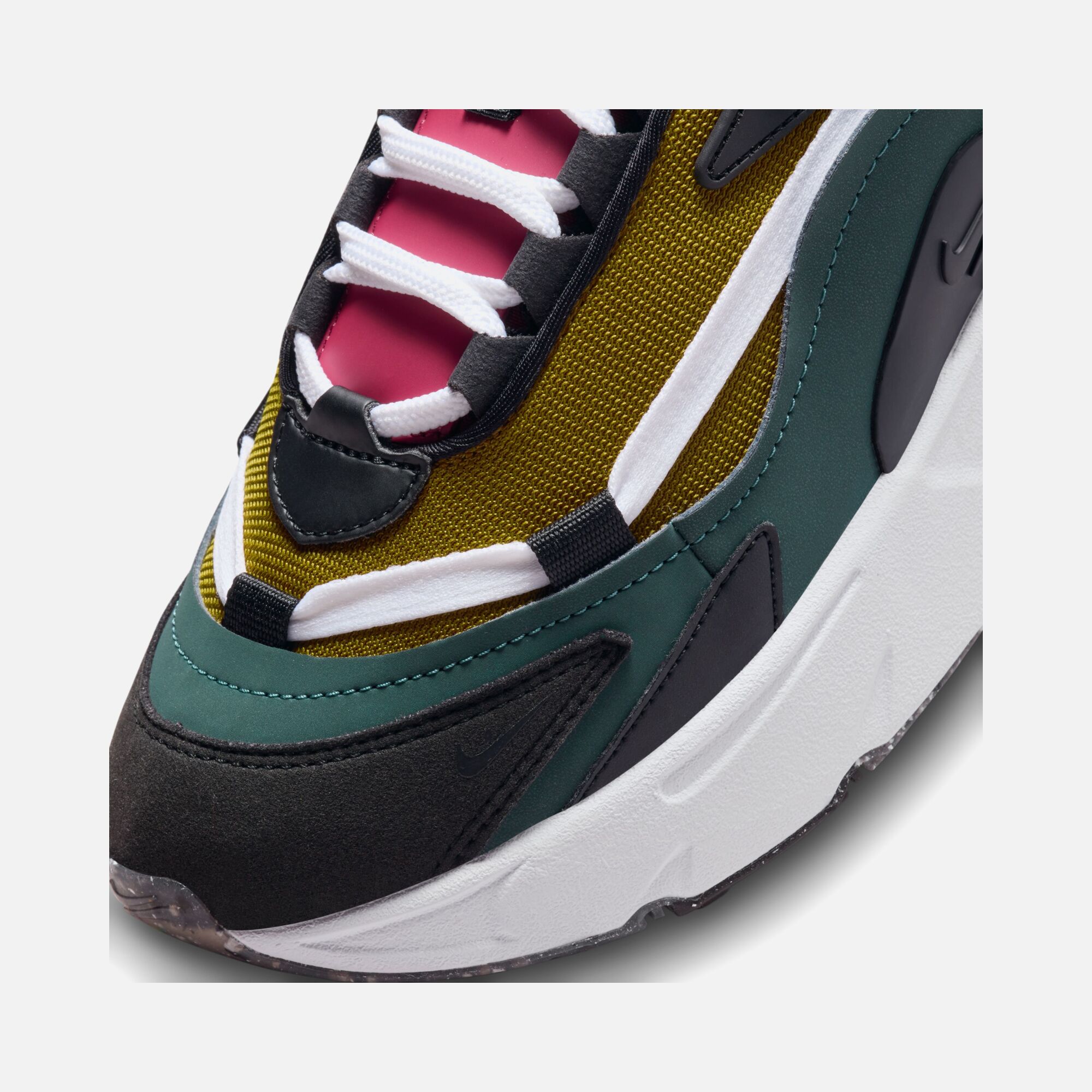 Nike Air Max ''Furyosa'' Kadın Spor Ayakkabı