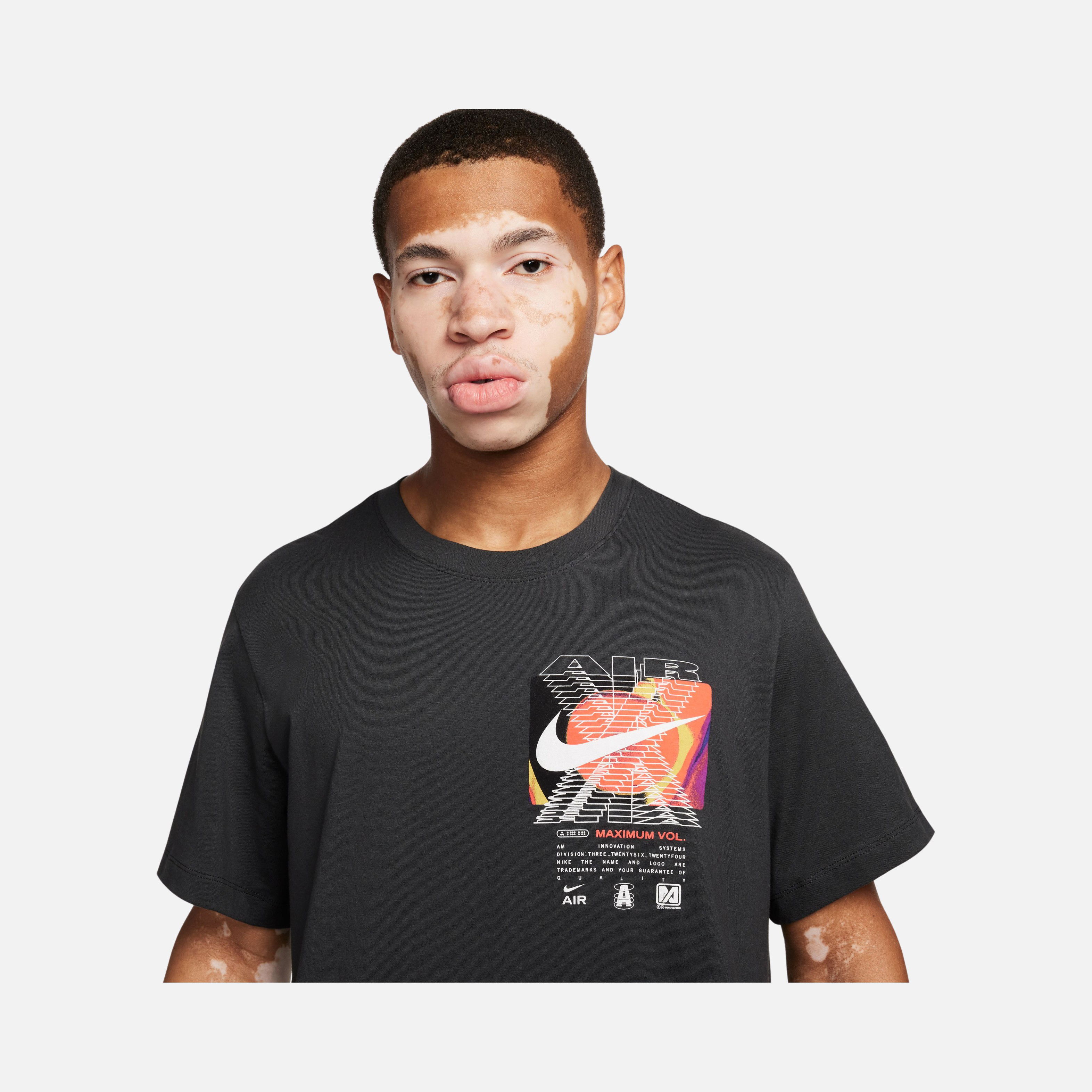 Nike Sportswear Maximum Vol Graphic Crew-Neck Short-Sleeve Erkek Tişört