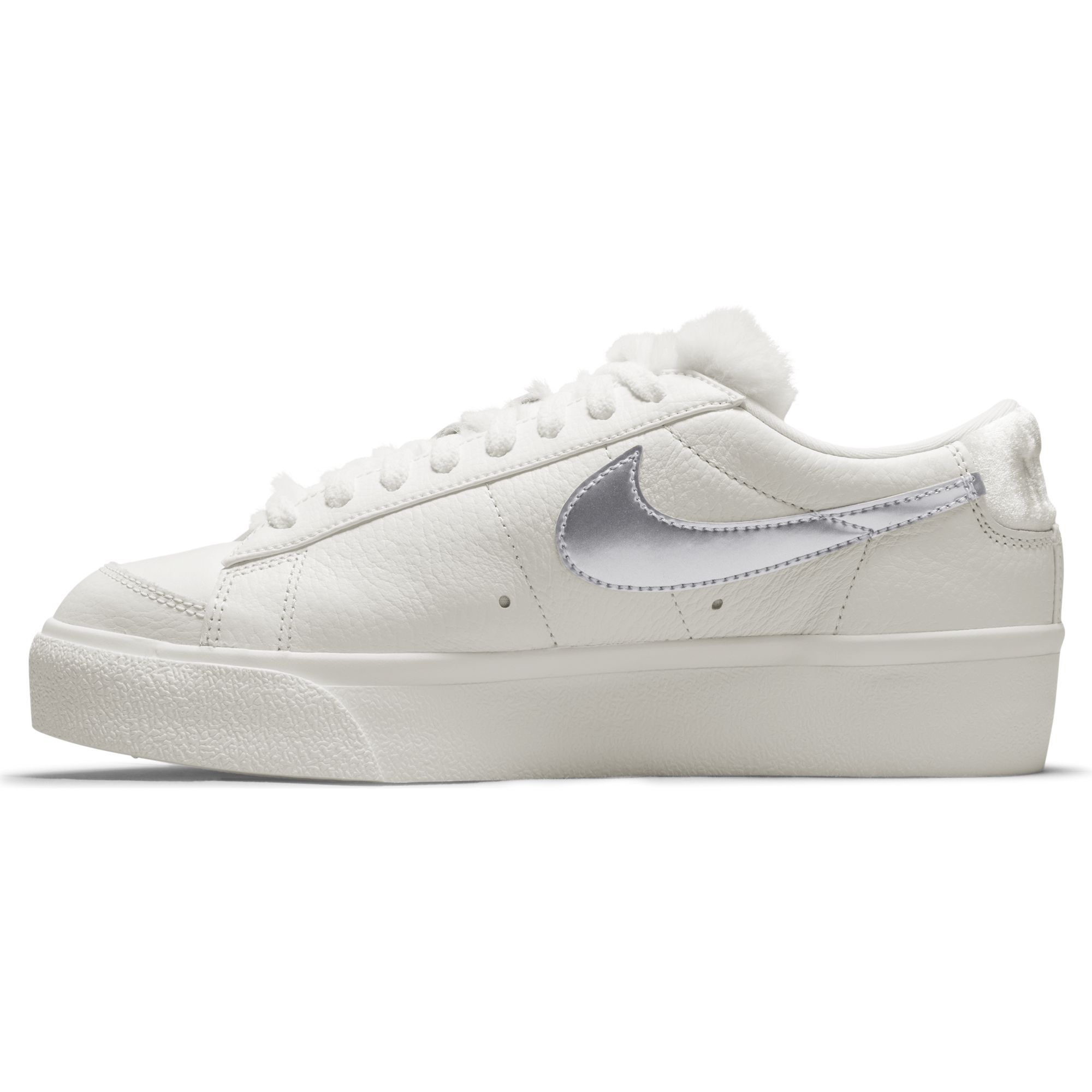 Nike Blazer Low Platform ''Metallic Swoosh'' Kadın Spor Ayakkabı