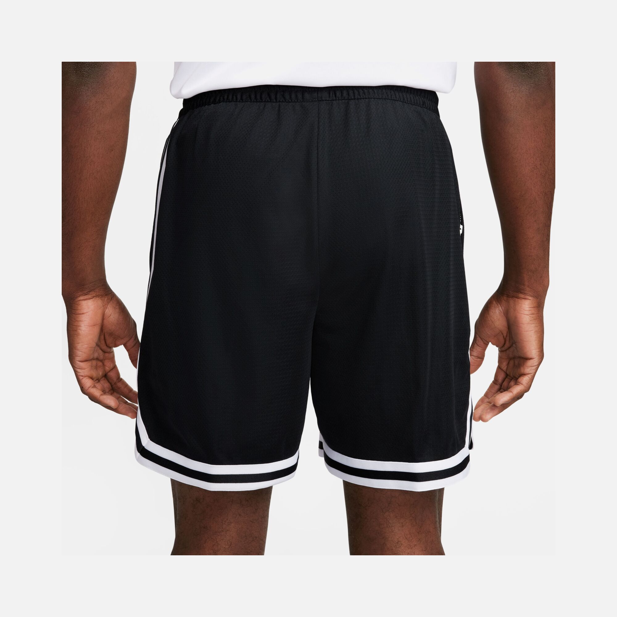 Nike DNA Dri-Fit 15cm (approx.) ''Mesh Surface & Smooth Interior'' Basketball Erkek Şort