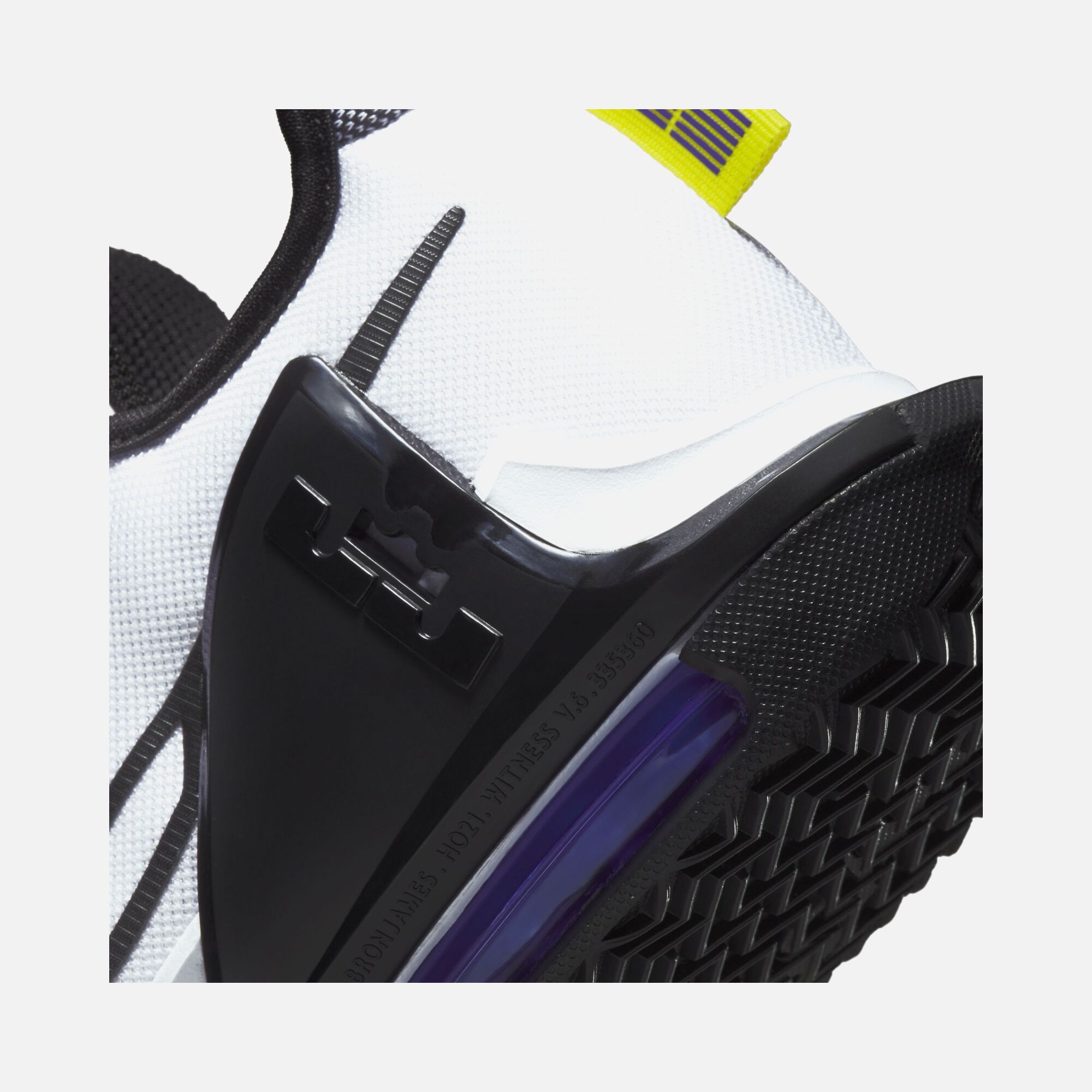 Nike LeBron James Witness VI Erkek Basketbol Ayakkabısı