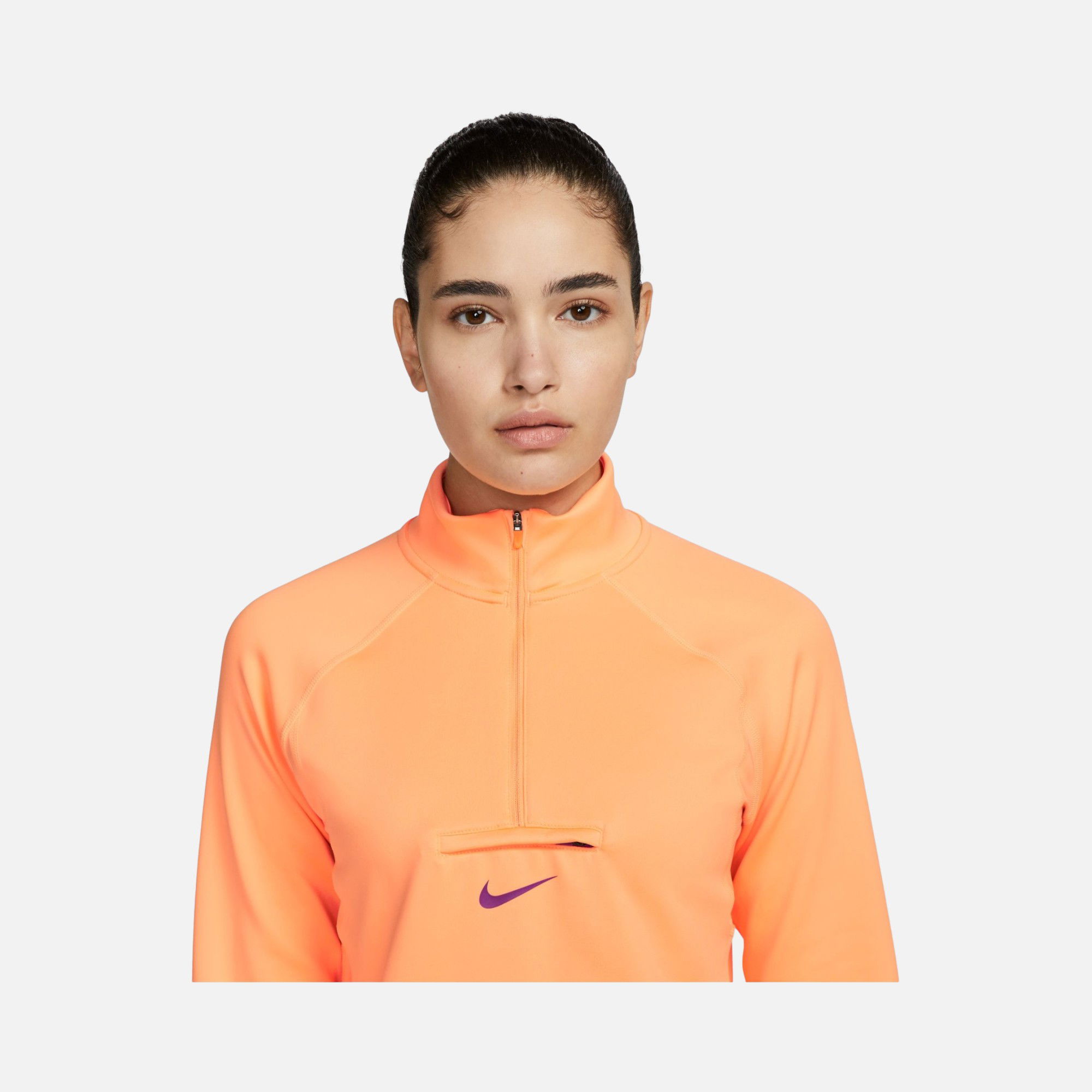 Nike Dri-Fit Trail Running Midlayer Half-Zip Long-Sleeve Kadın Tişört