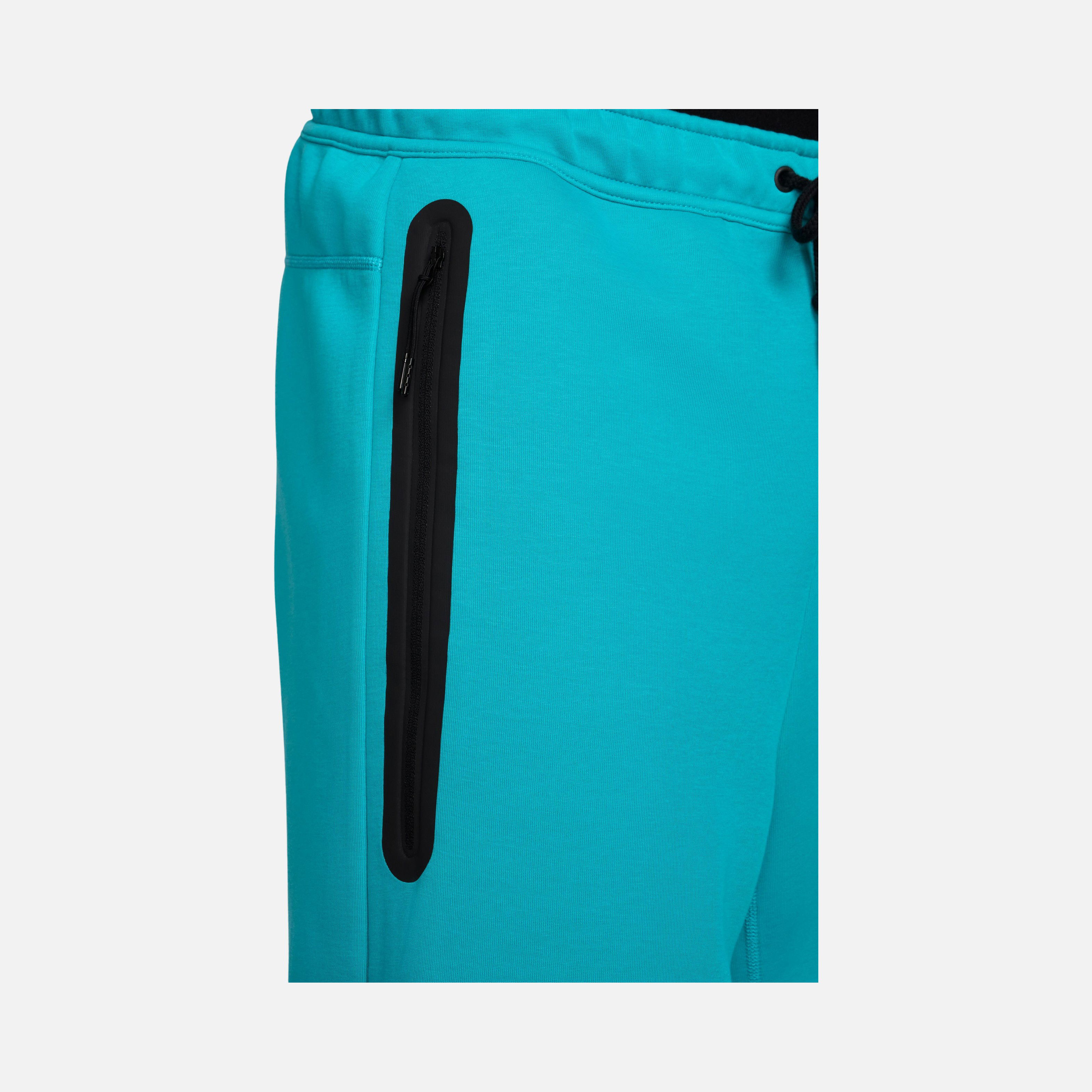 Nike Sportswear Tech Fleece FW24 Erkek Şort