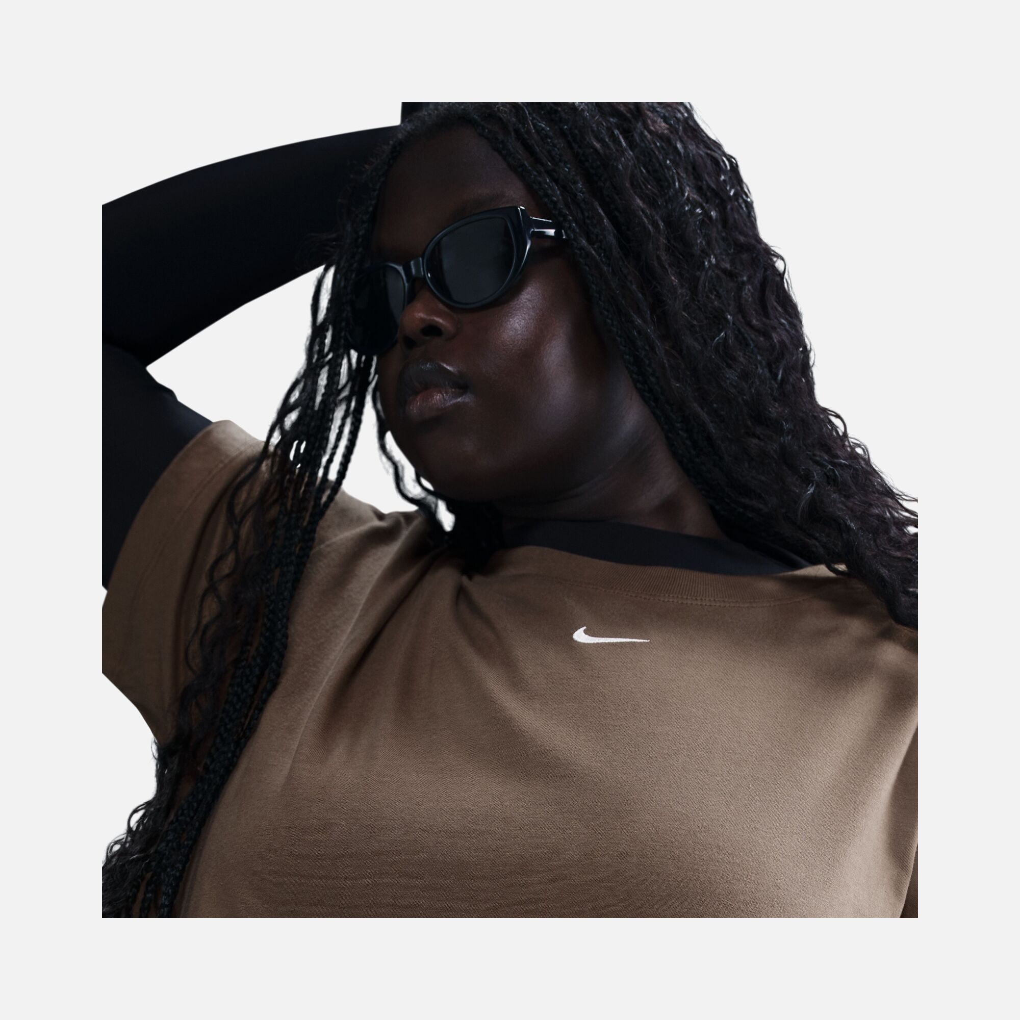 Nike Sportswear Essential Relaxed Fit Short-Sleeve (Plus Size) Kadın Tişört