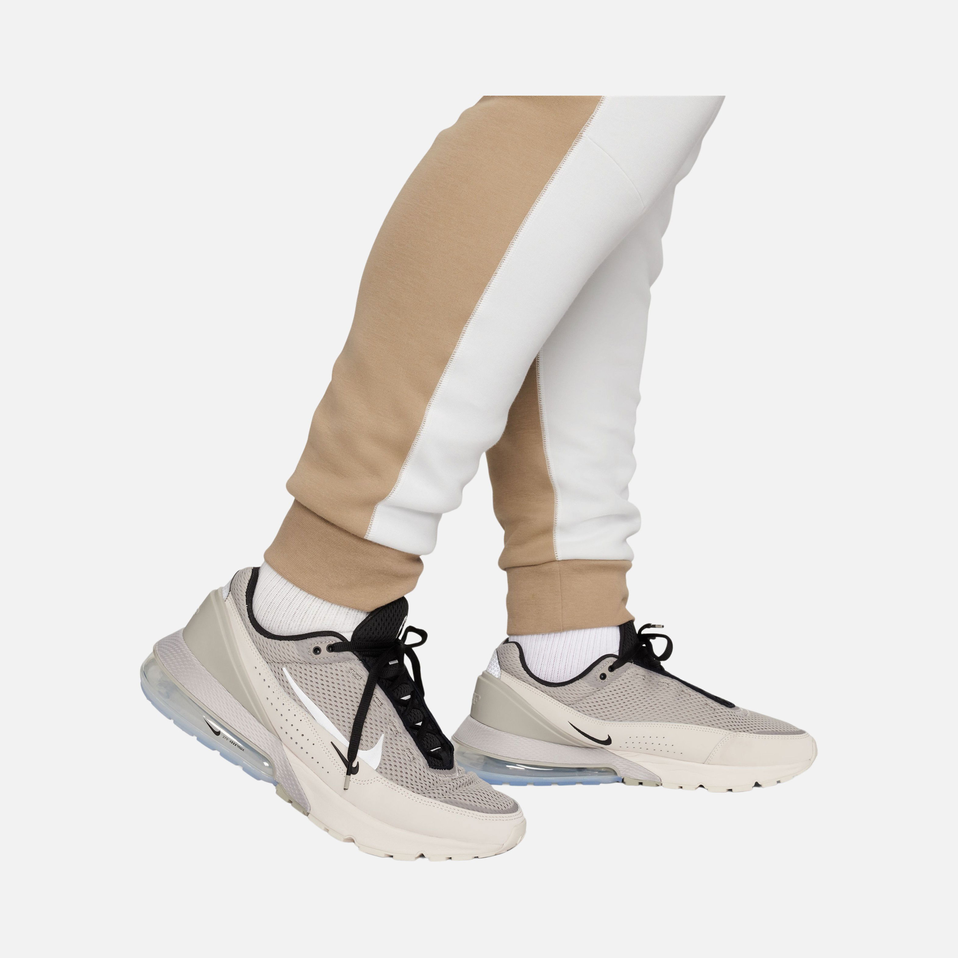 Nike Sportswear Tech Fleece SS24 Erkek Eşofman Altı