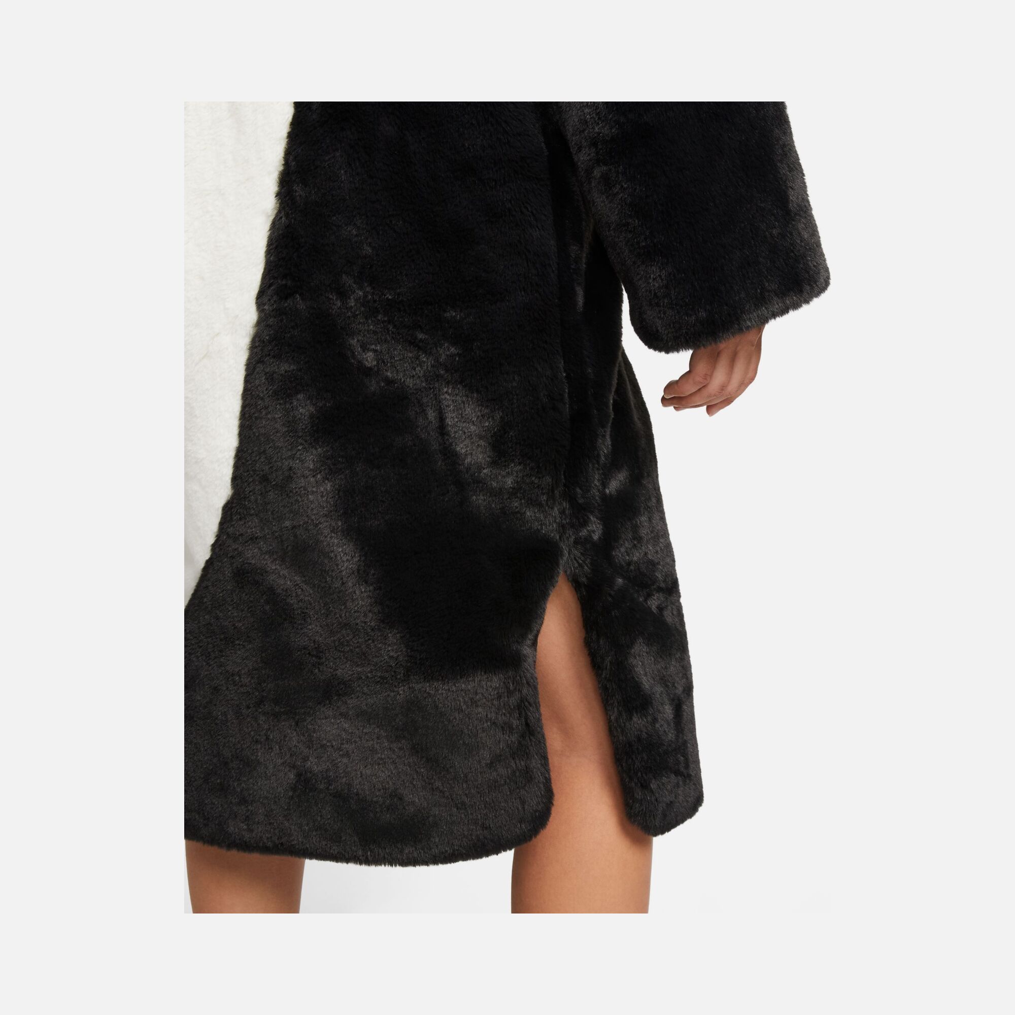 Nike Sportswear Large Swoosh Printed Faux Fur Full-Zip Long Kadın Ceket