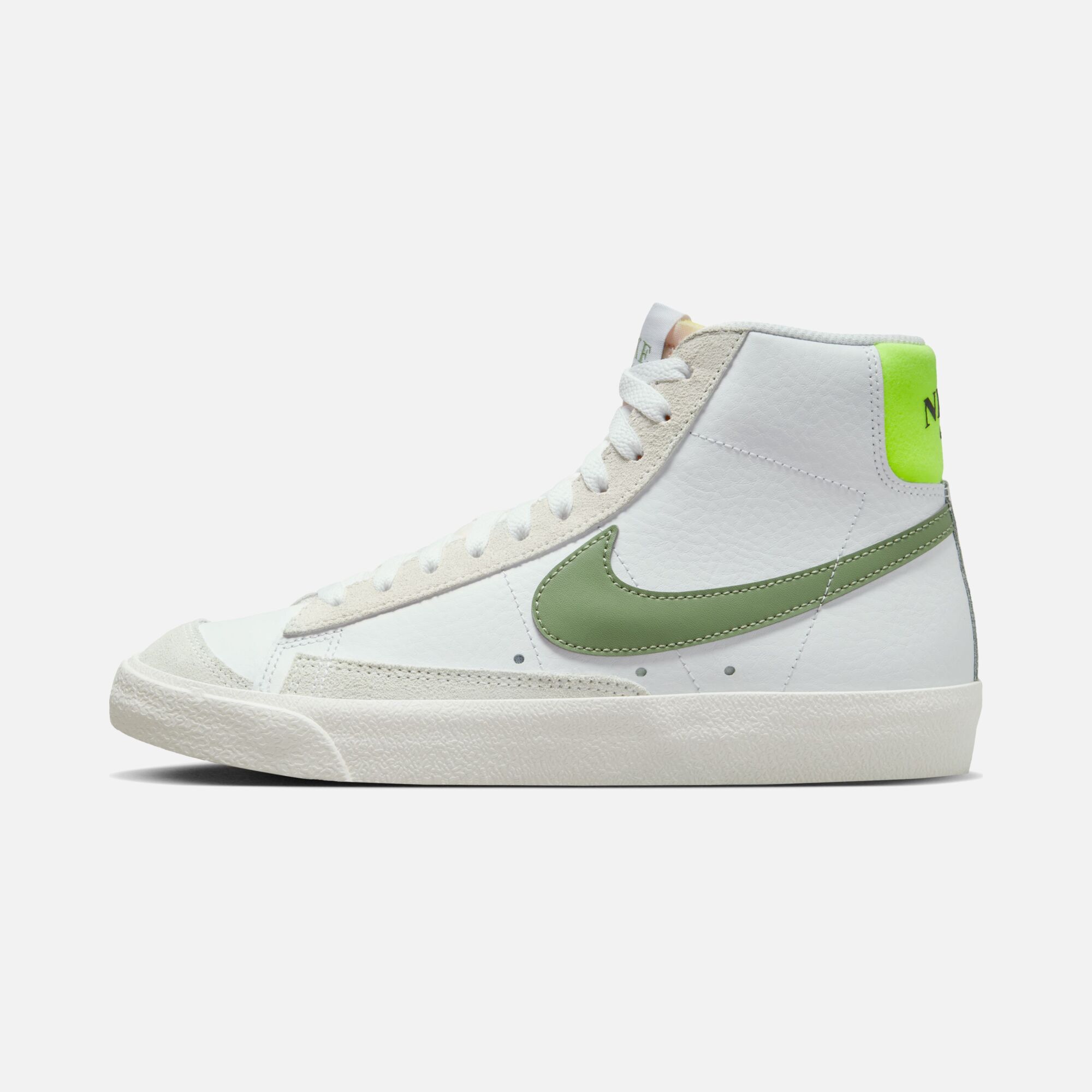 Nike Blazer Mid '77 ''Retro Logo'' Kadın Spor Ayakkabı