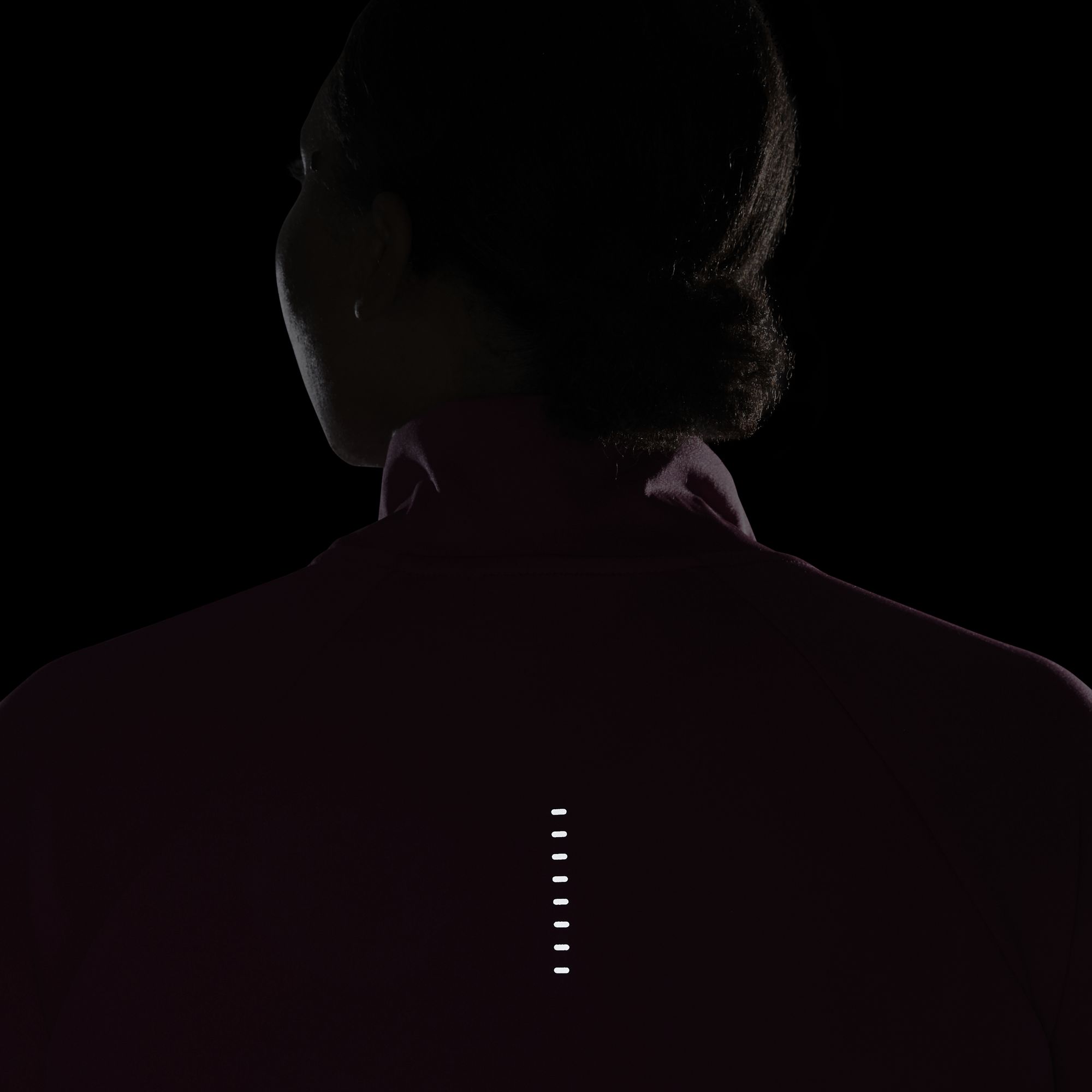 Nike Swoosh Running Half-Zip Long-Sleeve Kadın Tişört