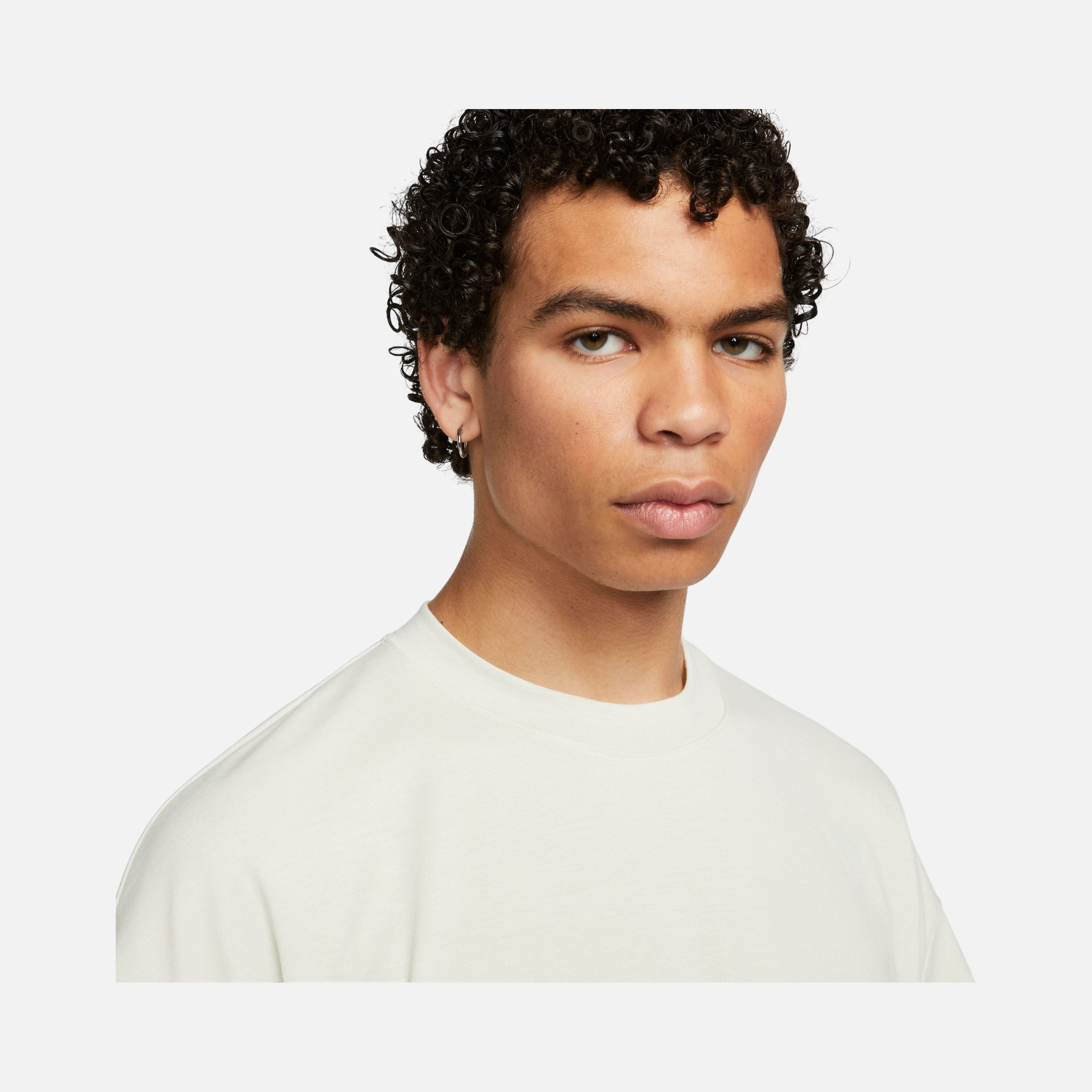 Nike Dri-Fit Sportswear Tech Pack Short-Sleeve Erkek Tşört