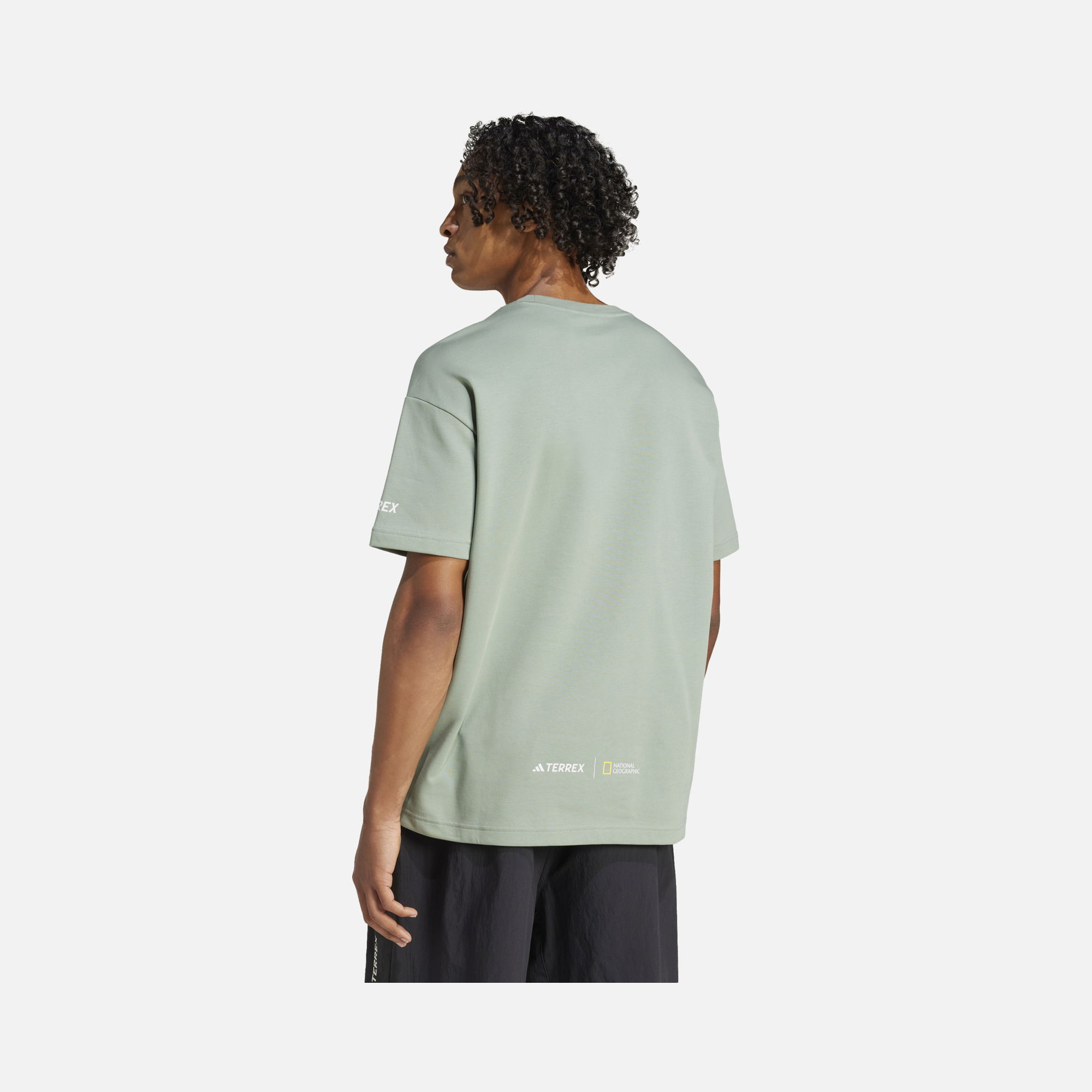 adidas Terrex Look Up From Earth ''National Geographic'' Hiking Short-Sleeve Erkek Tişört