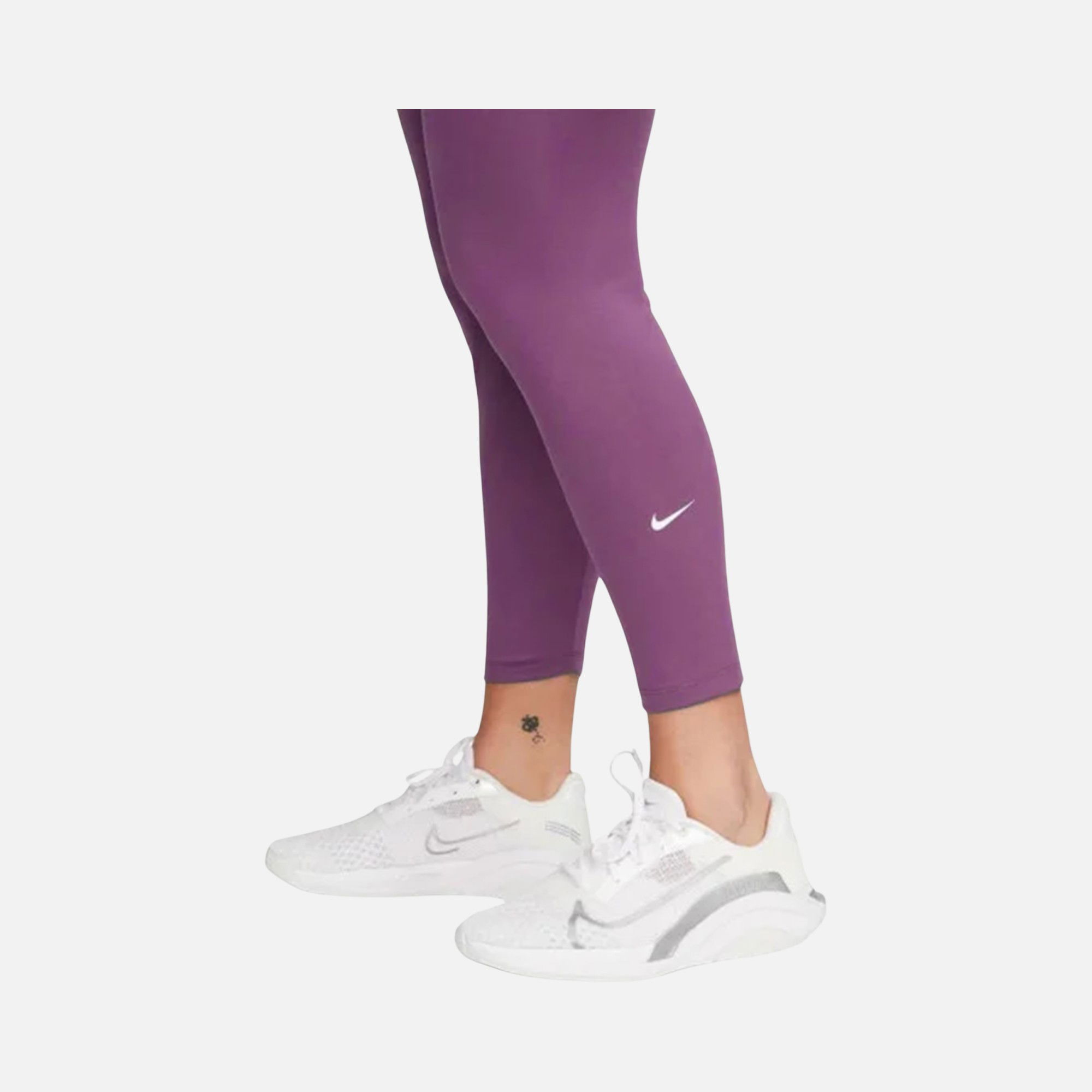 Nike One High-Rise Gym & Training (Plus Size) Kadın Tayt