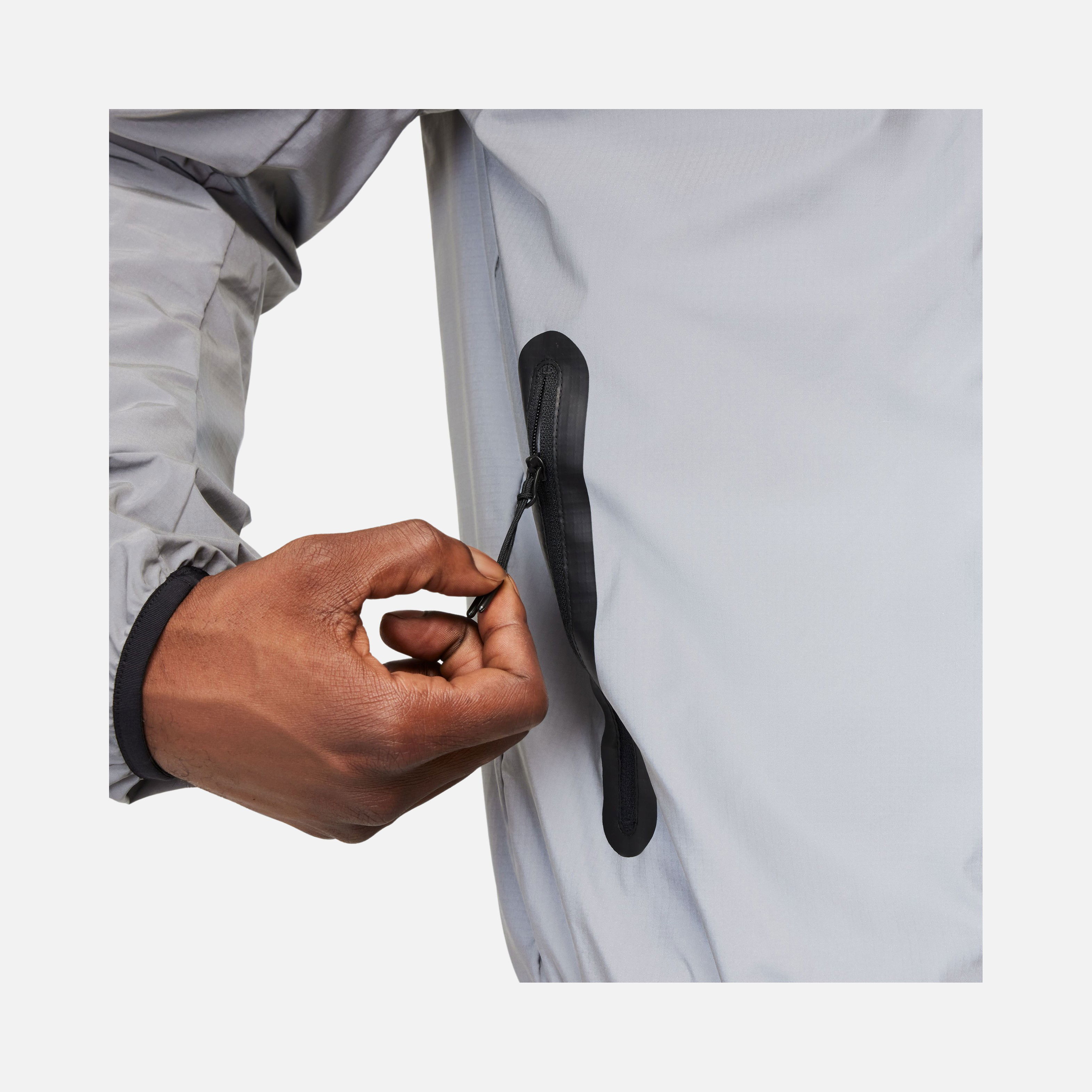 Nike Sportswear Tech Seasonal Woven Windrunner Full-Zip Hoodie Erkek Ceket