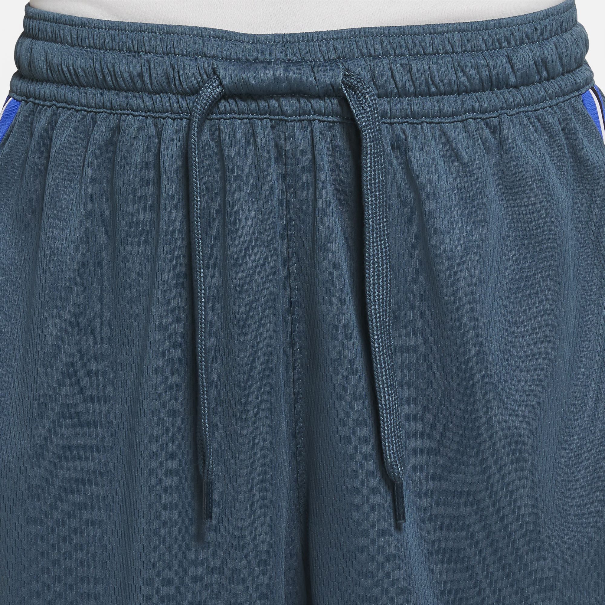 Nike Dri-Fit Swoosh Fly Basketball Kadın Şort