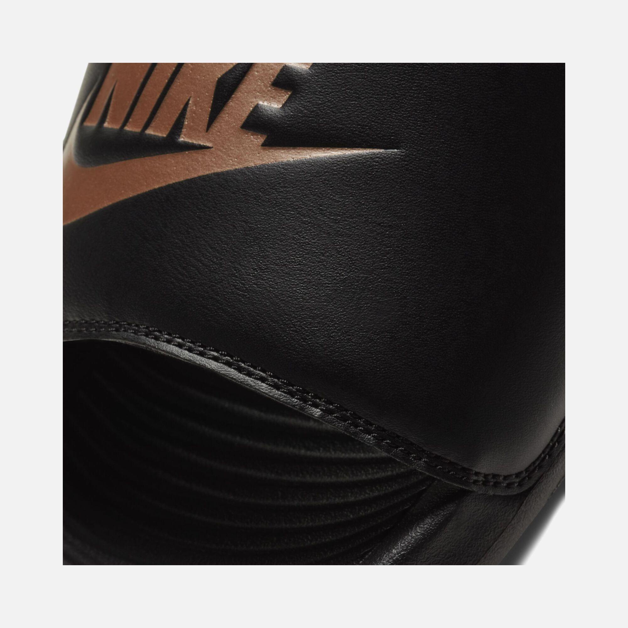 Nike Victori One Kadın Terlik