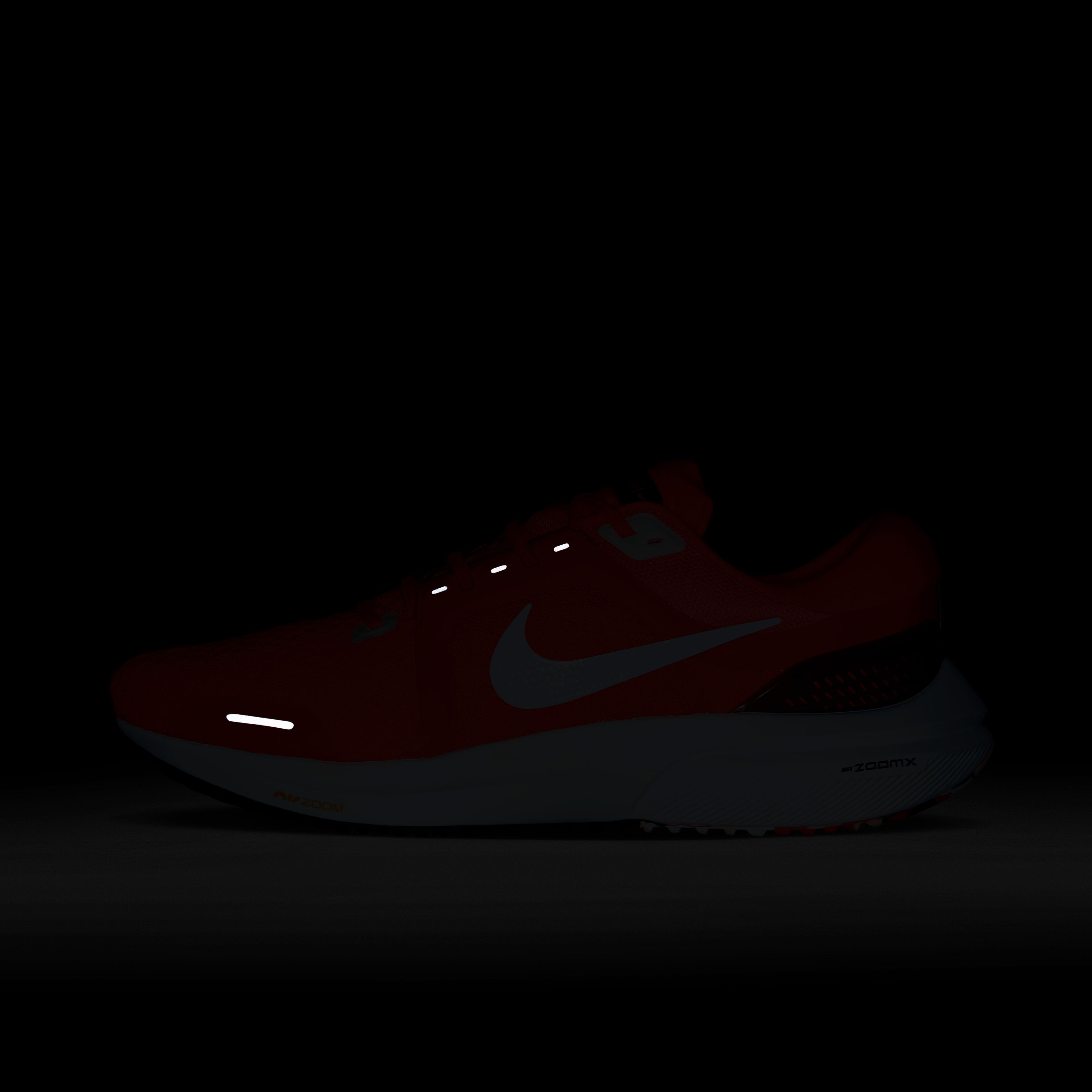 Nike Air Zoom Vomero 16 Road Running Erkek Spor Ayakkabı