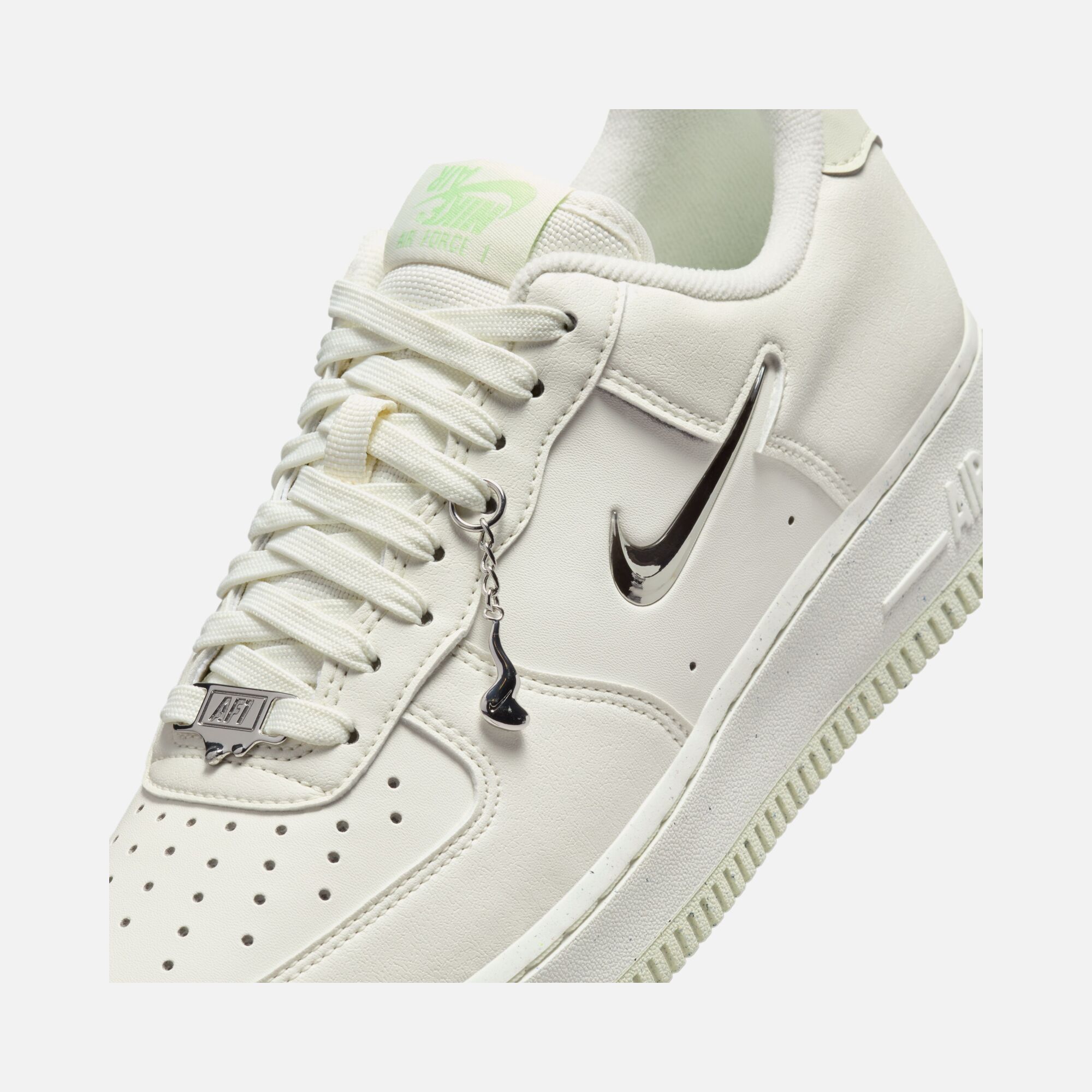 Nike Air Force 1 '07 Next Nature SE ''Chrome Accents on Laces'' Kadın Spor Ayakkabı