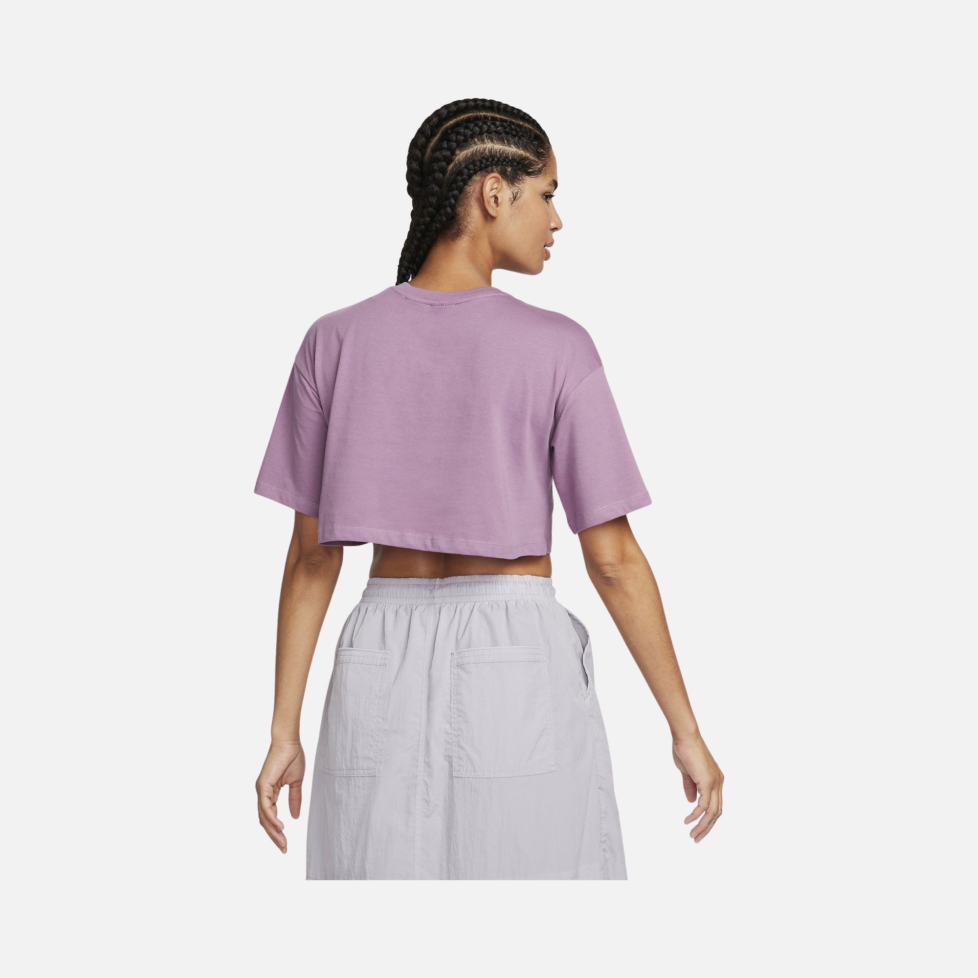 Nike Sportswear Cropped Short-Sleeve Kadın Tişört