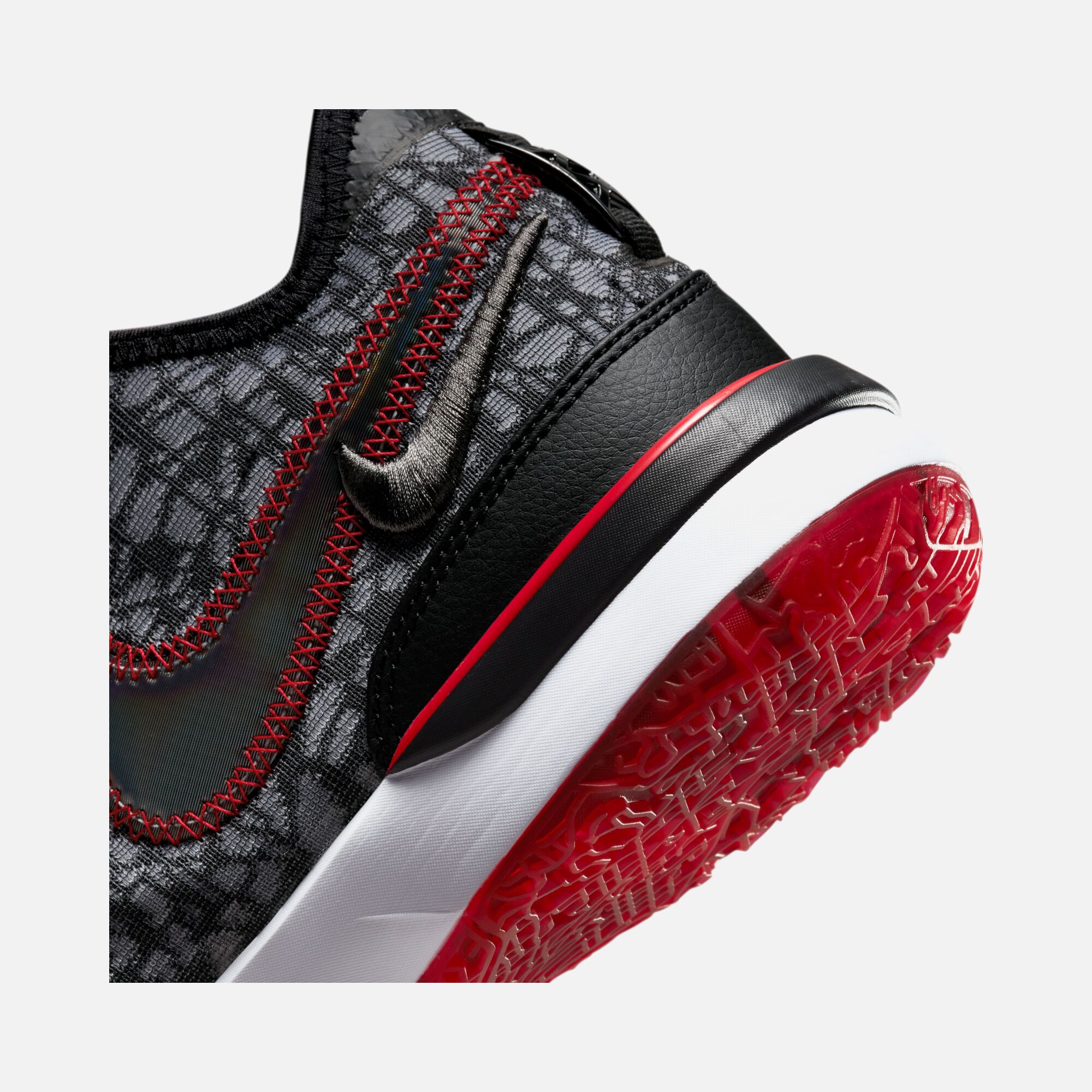 Nike LeBron James NXXT Gen Erkek Basketbol Ayakkabısı