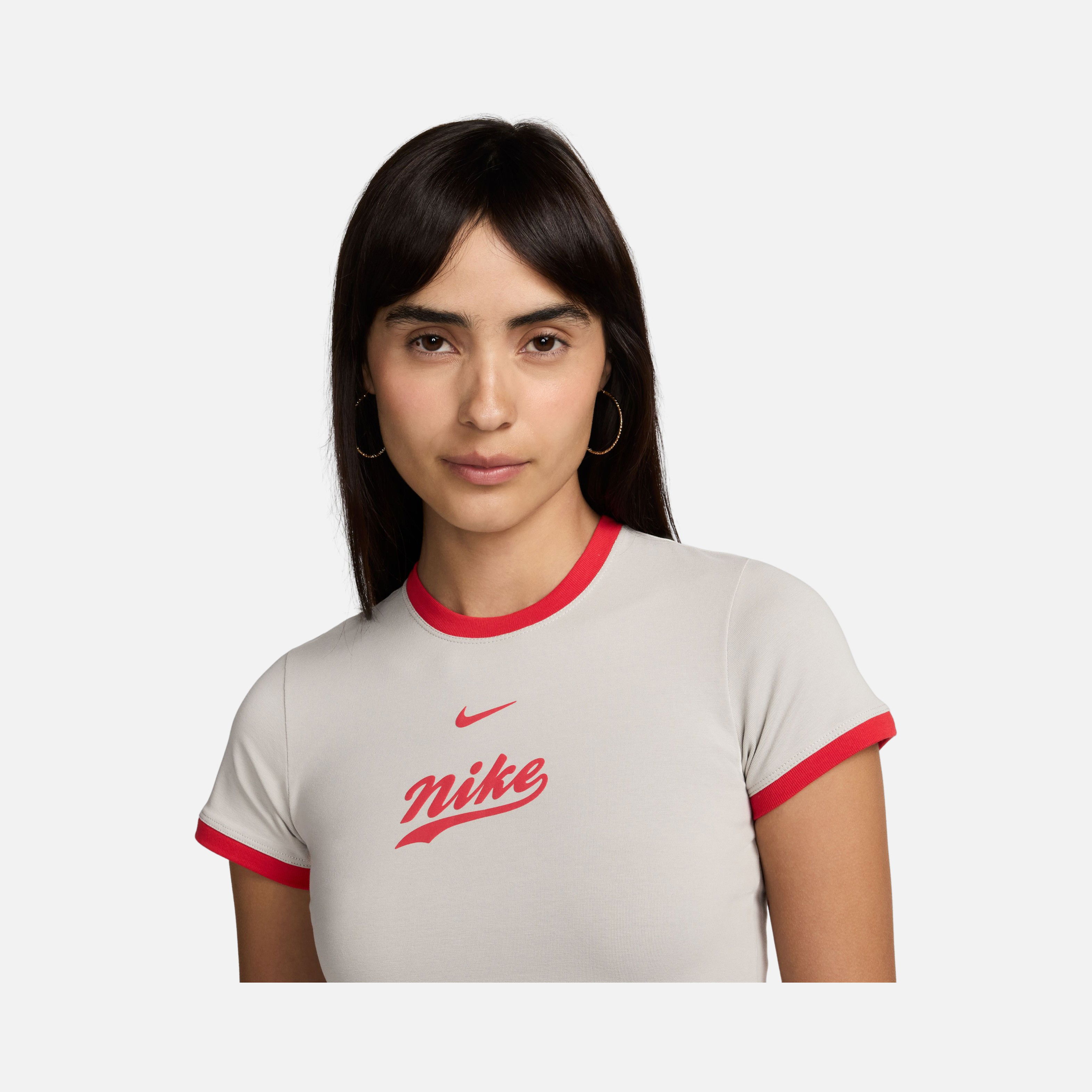 Nike Sportswear Baby Trend Cropped Short-Sleeve Kadın Tişört