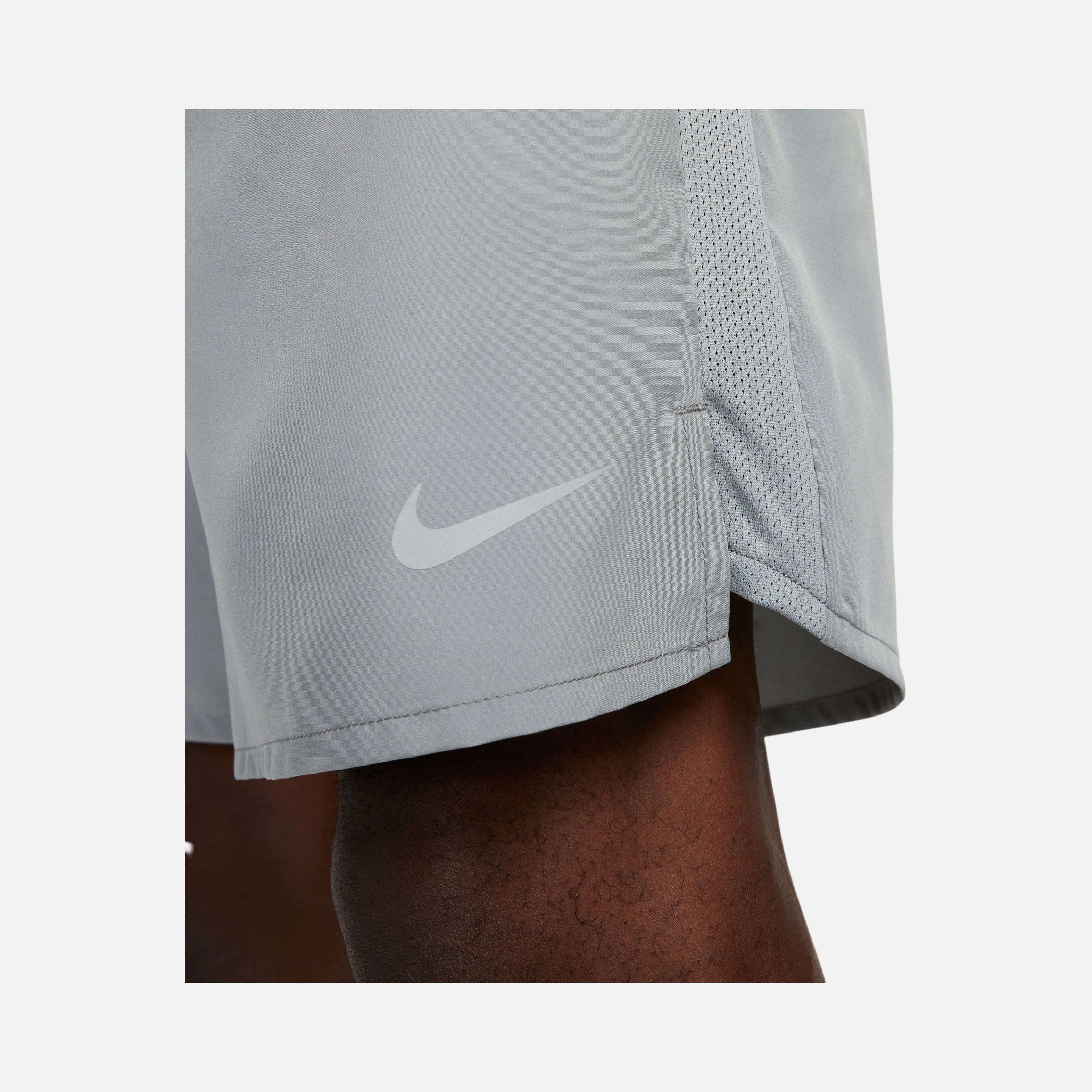 Nike Dri-Fit Challenger 23cm (approx.) Unlined Versatile Training Erkek Şort