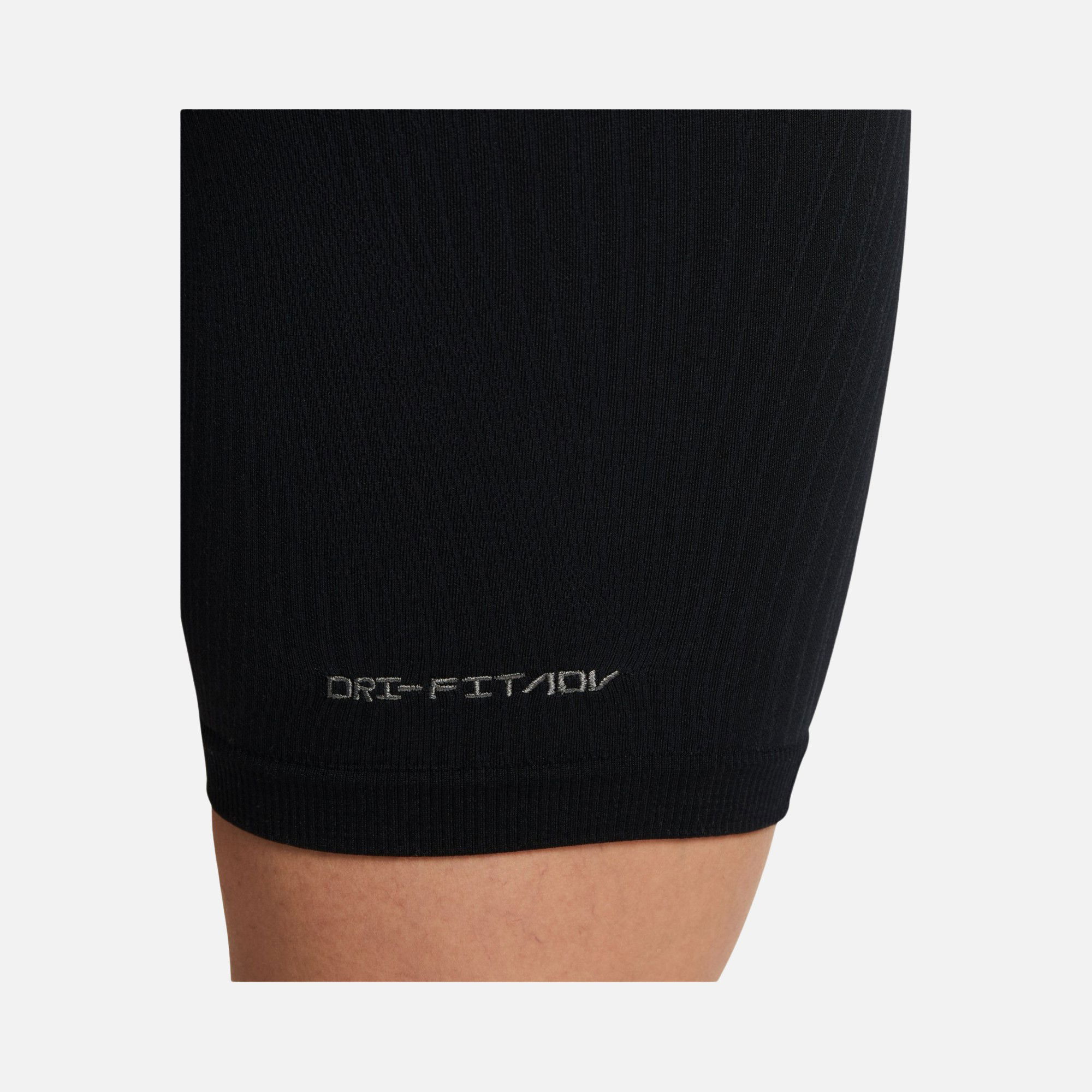 Nike Yoga Dri-Fit ADV 7'' High Waisted Kadın Şort