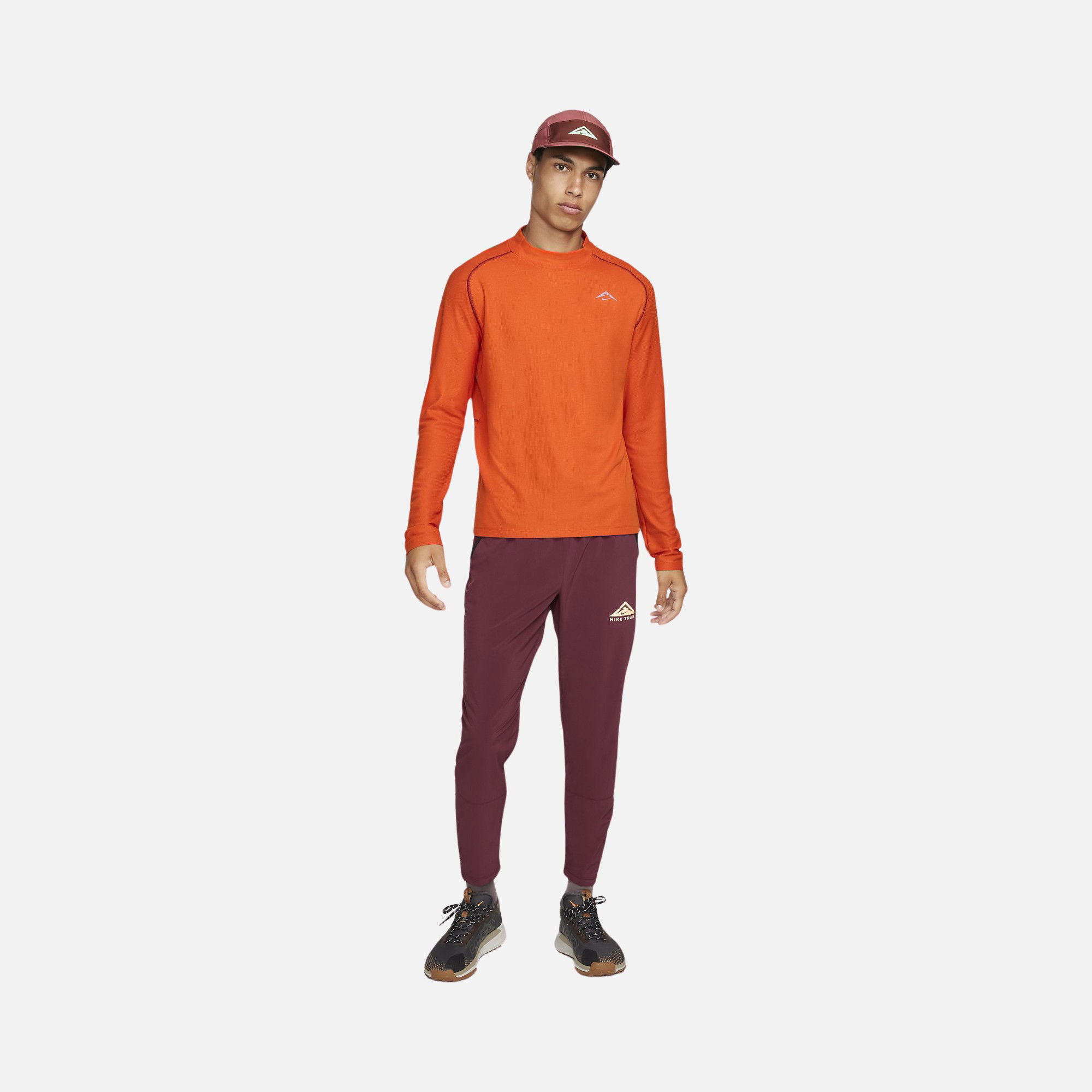 Nike Dri-Fit Trail Running Long-Sleeve Erkek Tişört