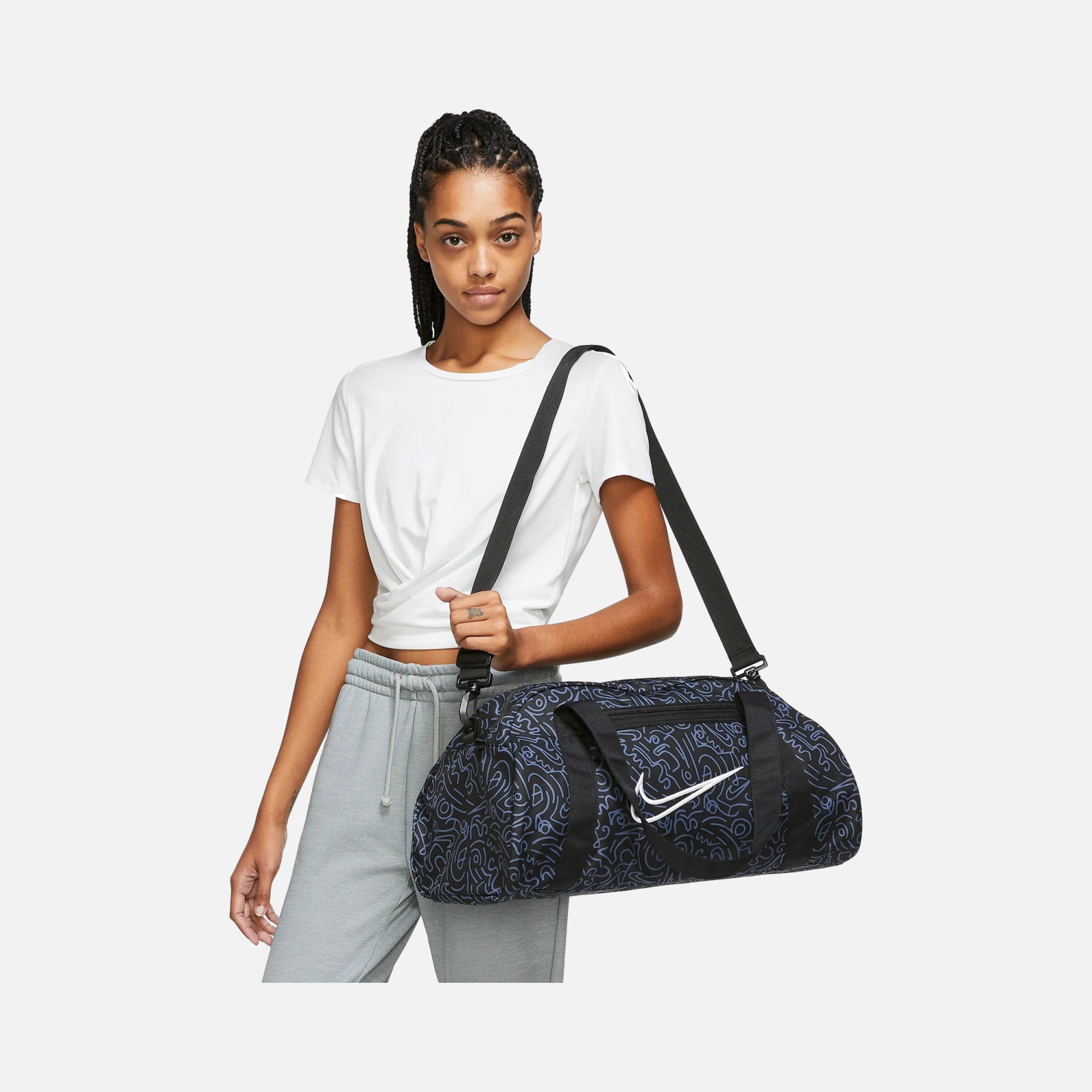 Nike Gym Club Graphic Printed (24 L) Kadın Spor Çanta