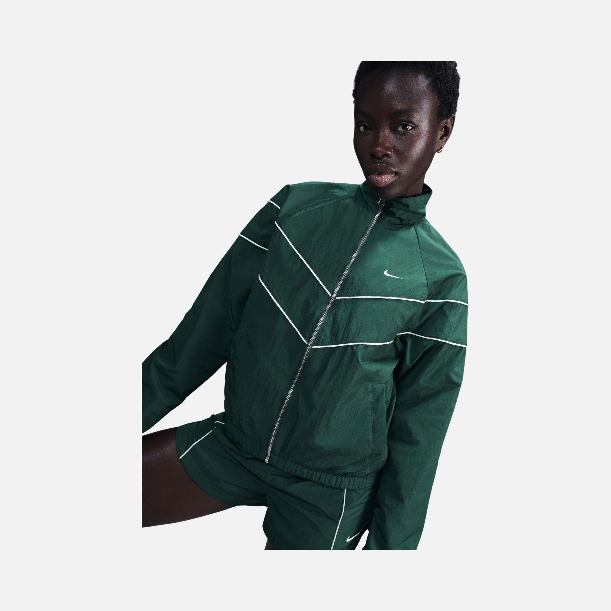 Nike Sportswear Essentials Windrunner Loose UV Woven Lined Full-Zip Kadın Ceket