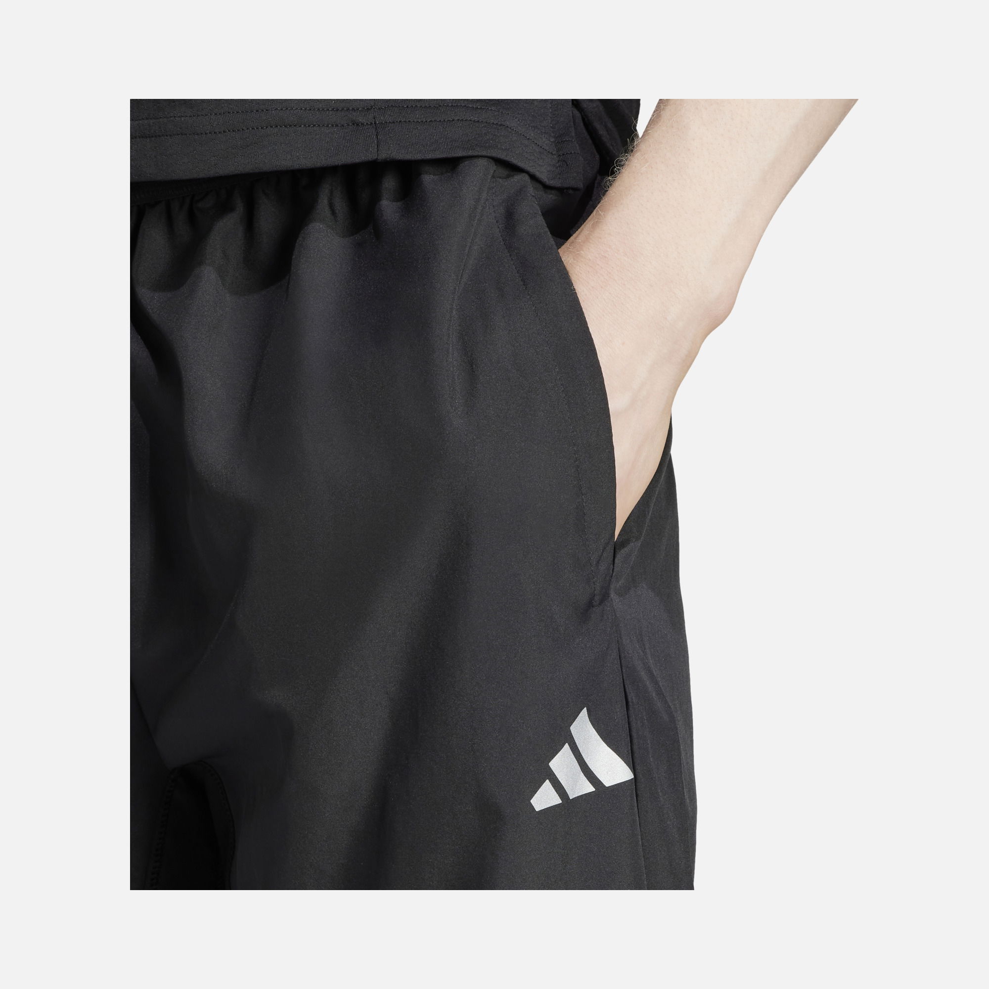 adidas Essentials Seasonal Gym & Training Erkek Eşofman Altı