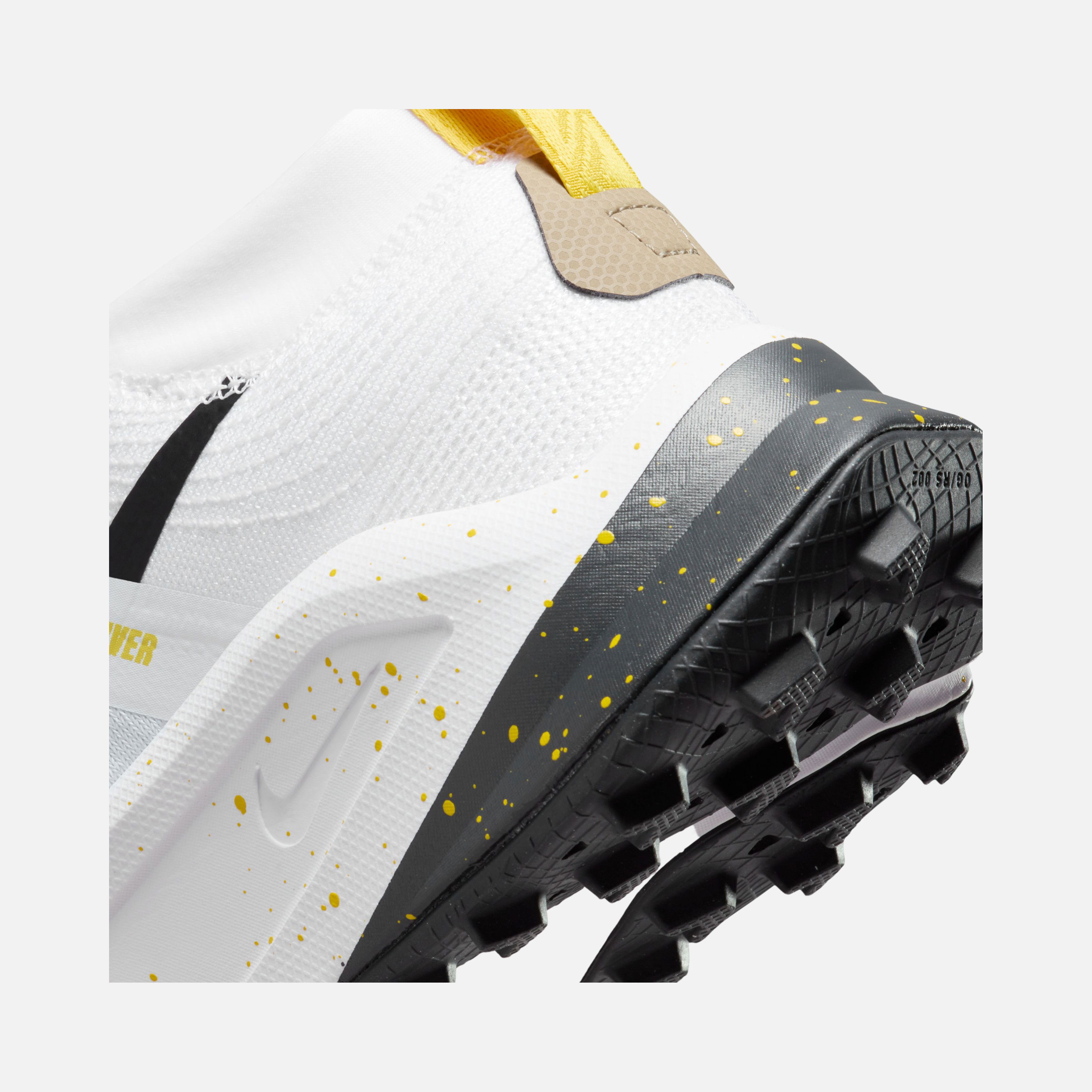 Nike ZoomX Zegama Trail-Running Erkek Spor Ayakkabı