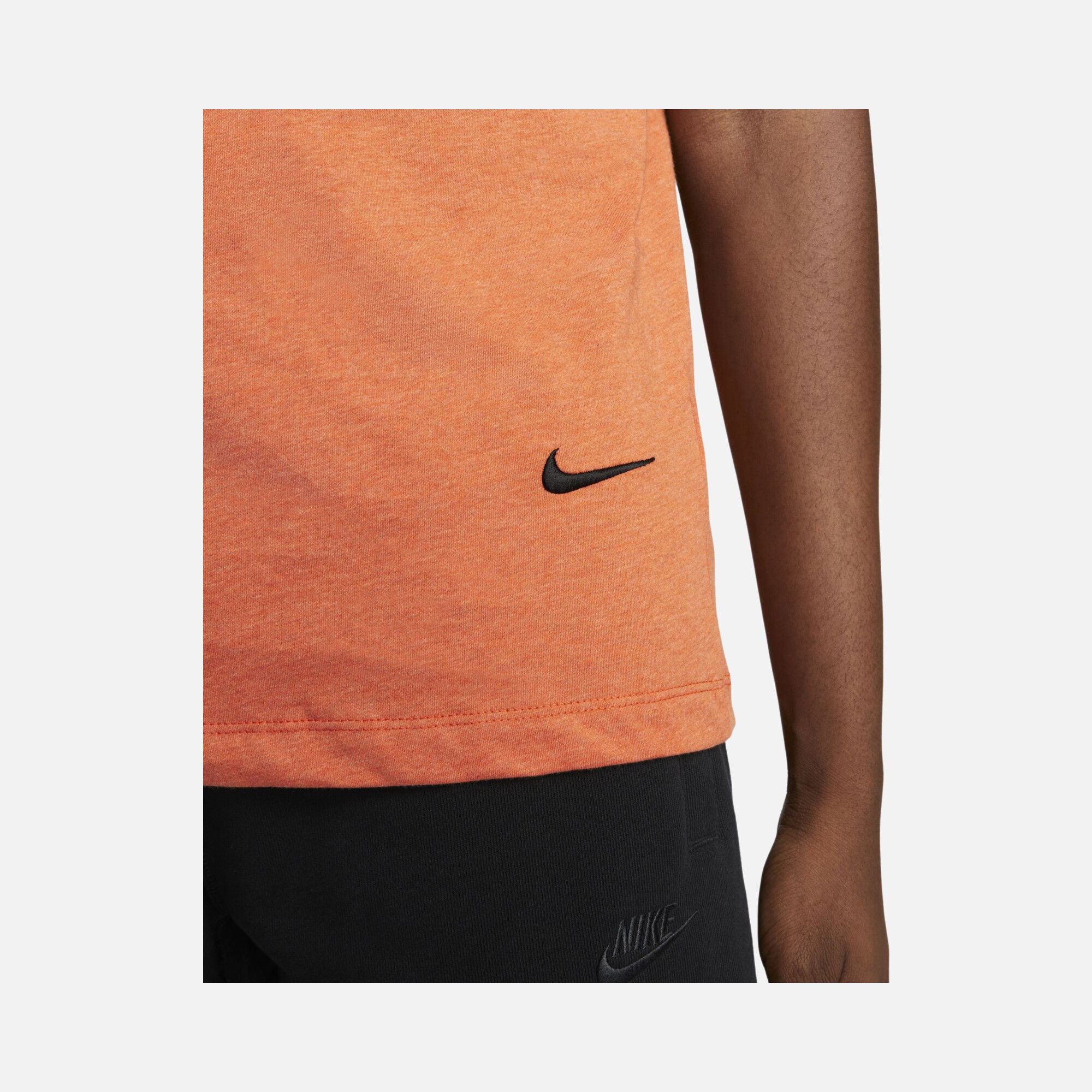 Nike Sportswear Sustainability Short-Sleeve Erkek Tişört