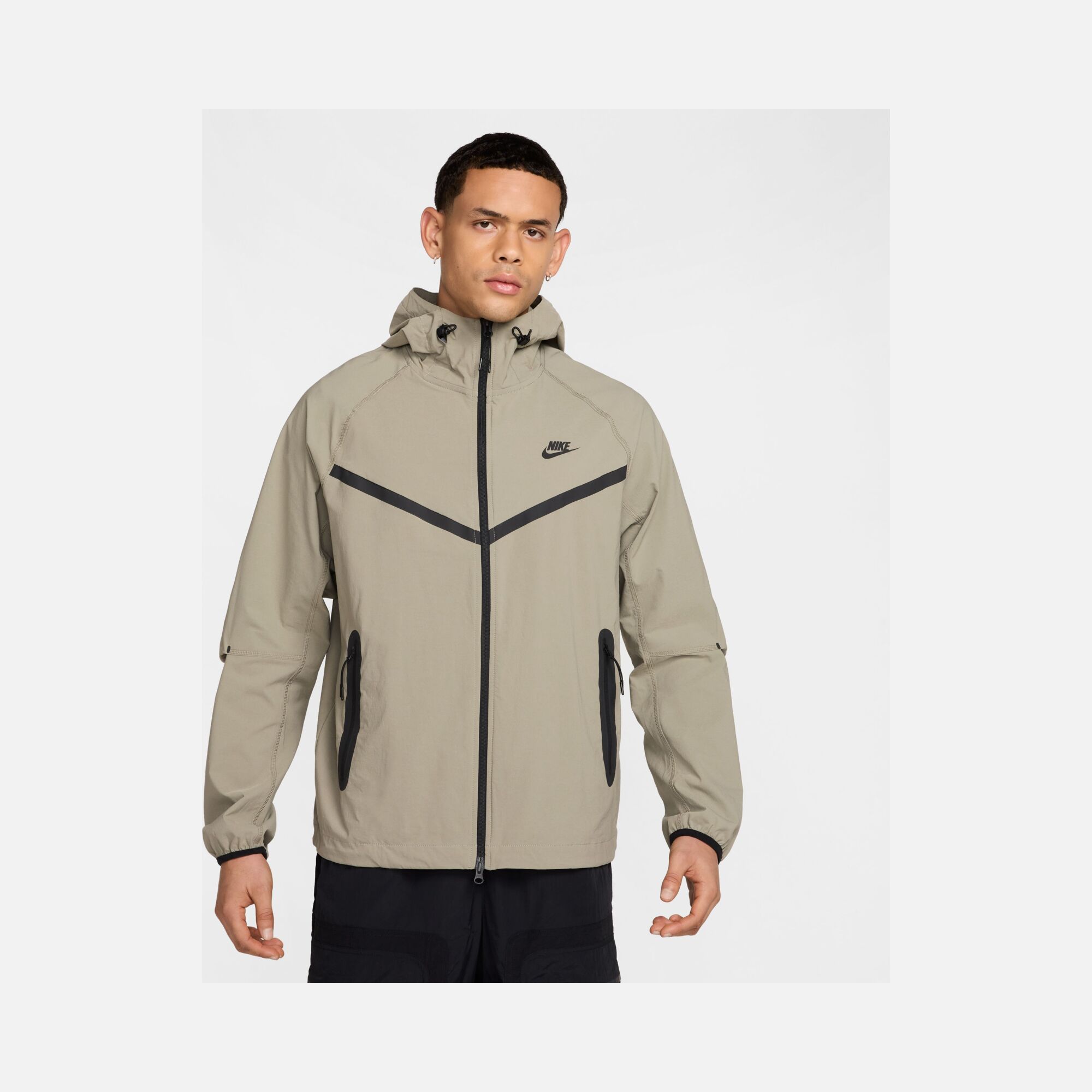 Nike Tech Woven Windrunner Full-Zip Hooded Erkek Ceket