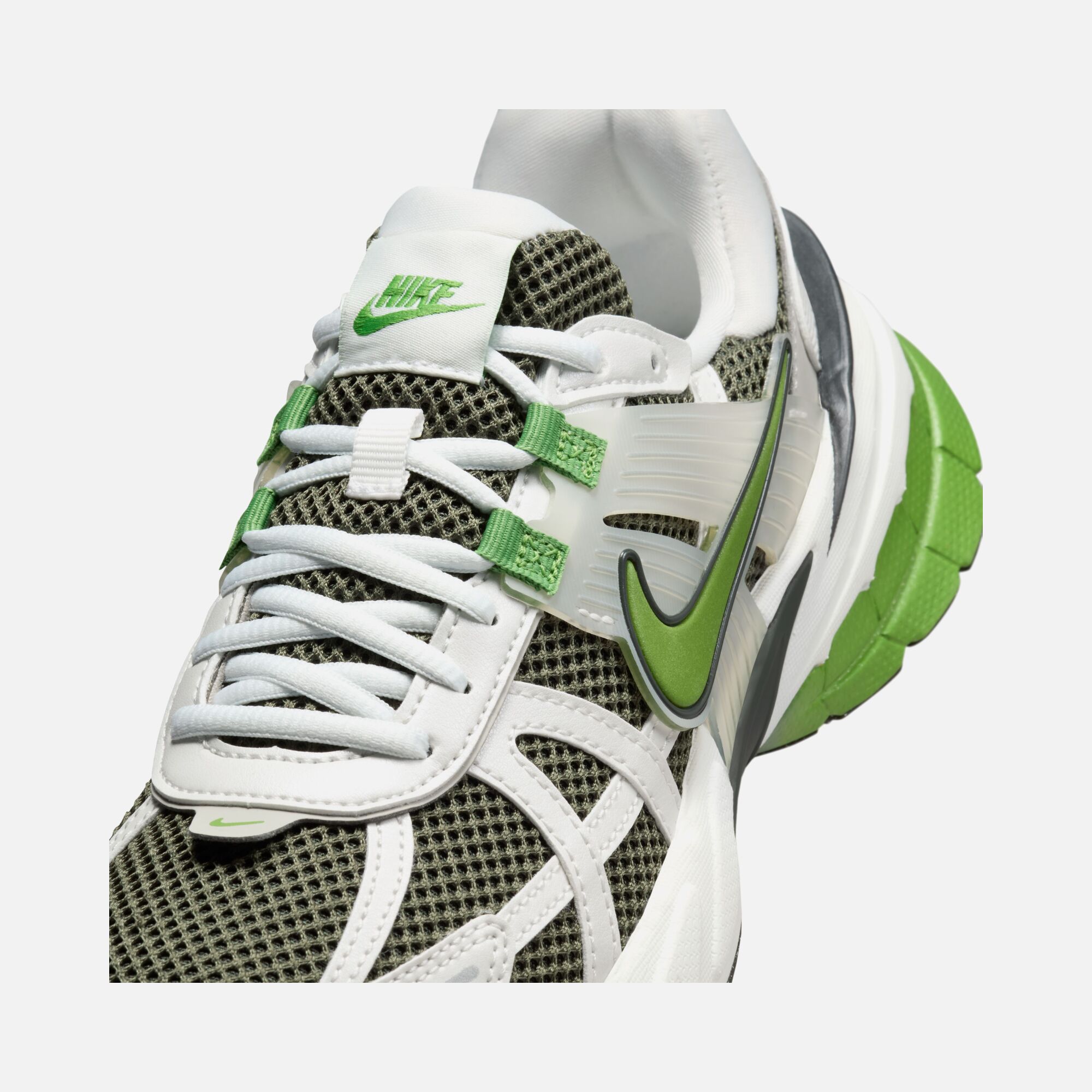 Nike V2 K Run FA24 Kadın Spor Ayakkabı