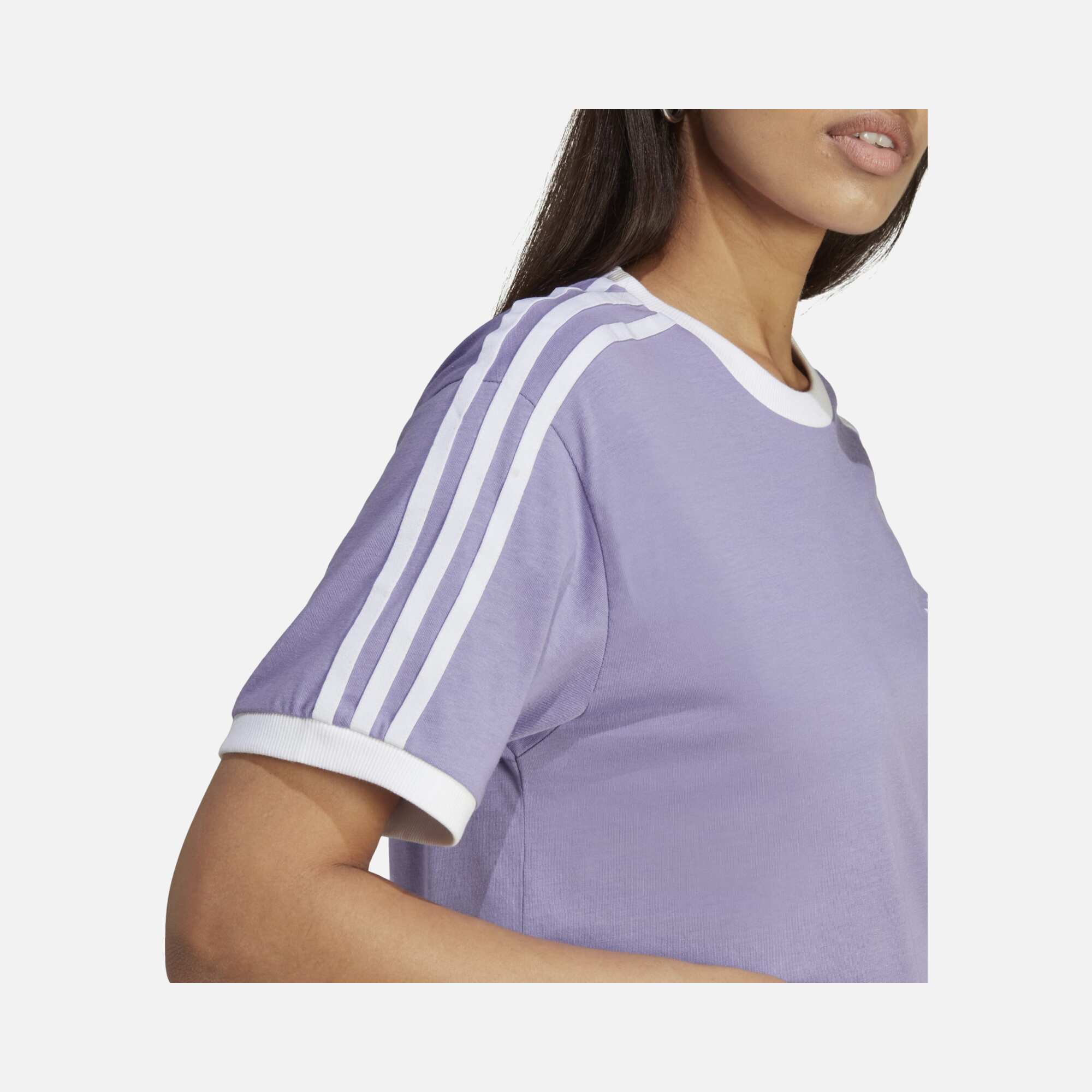 adidas Sportswear 3-Stripes Short-Sleeve Kadın Tişört