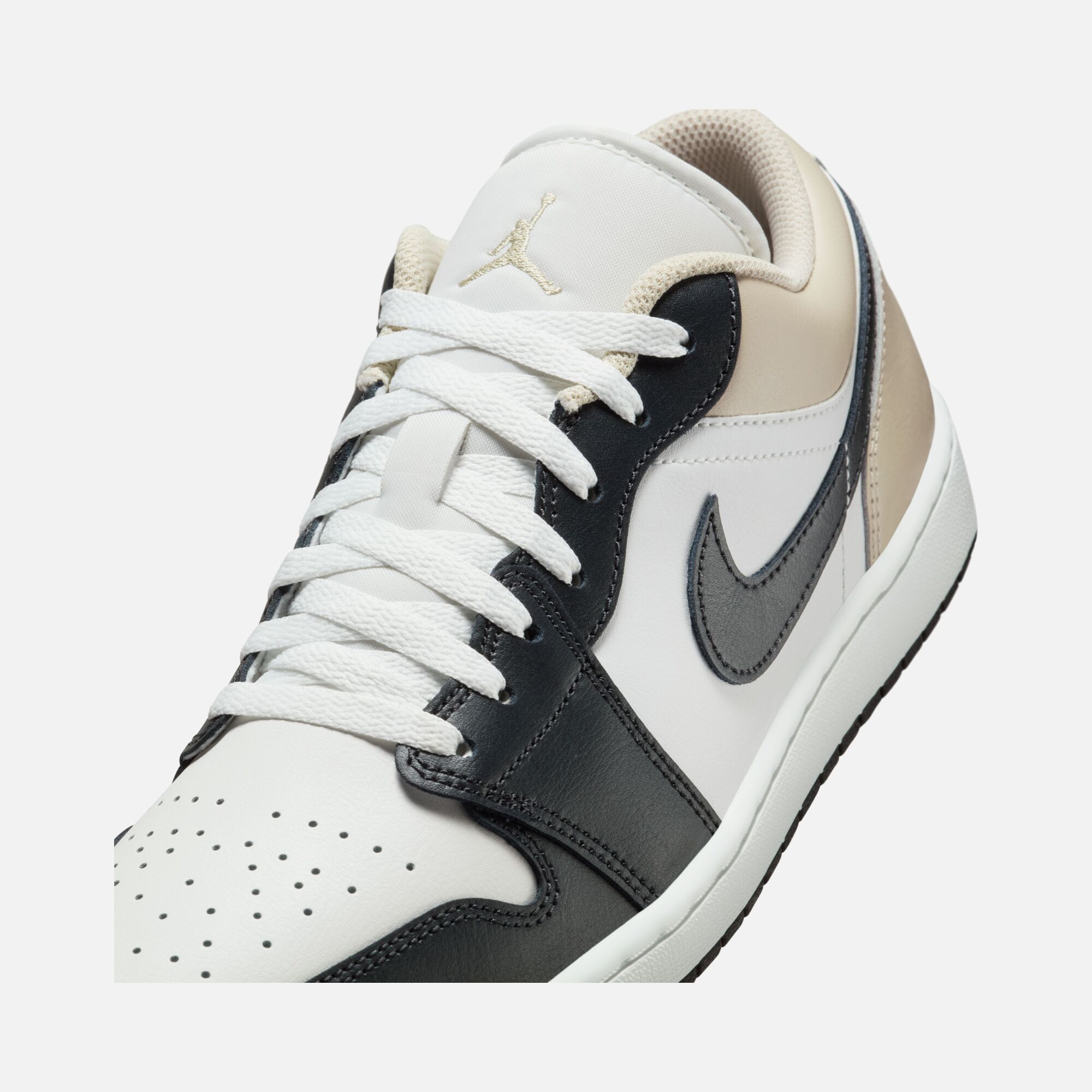 Nike Air Jordan 1 Low CO Erkek Spor Ayakkabı