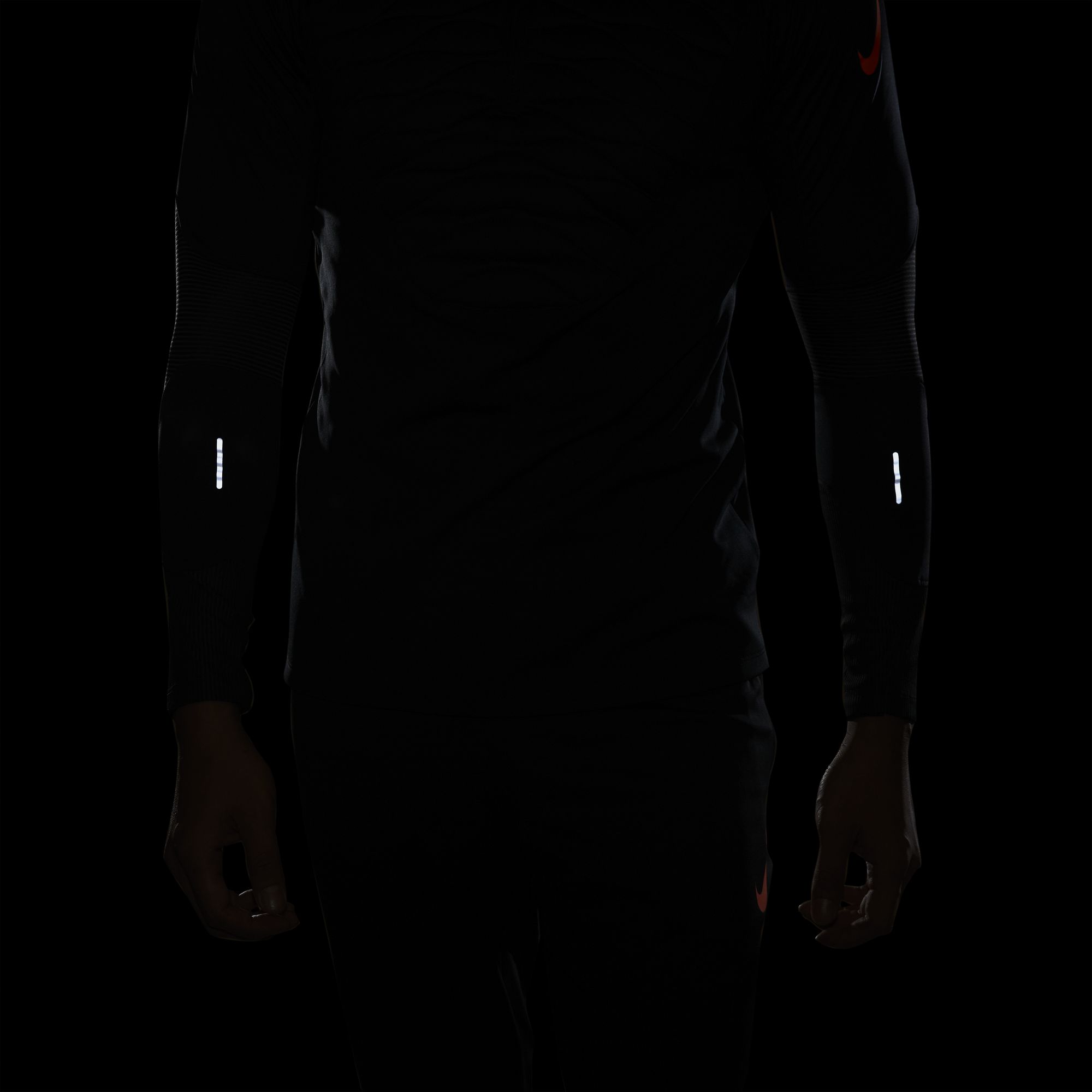 Nike Therma-Fit Strike Winter Warrior Football Long-Sleeve Erkek Tişört