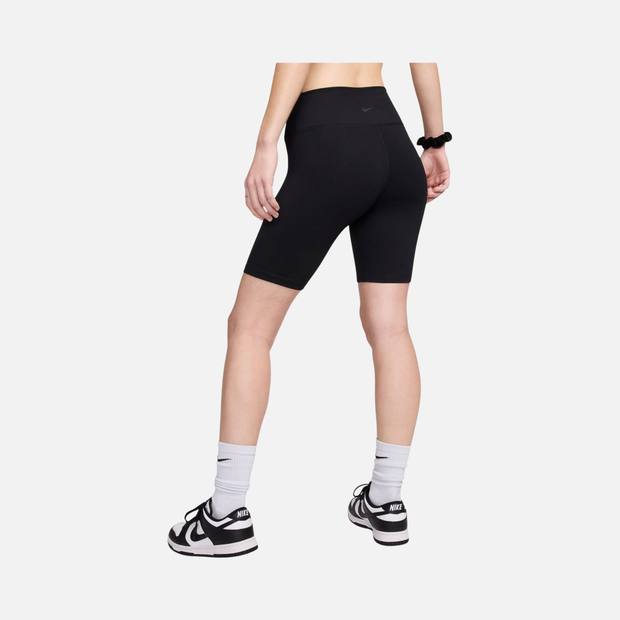 Nike Dri-Fit One High-Waisted 20.5cm (approx.) Biker Training Kadın Şort