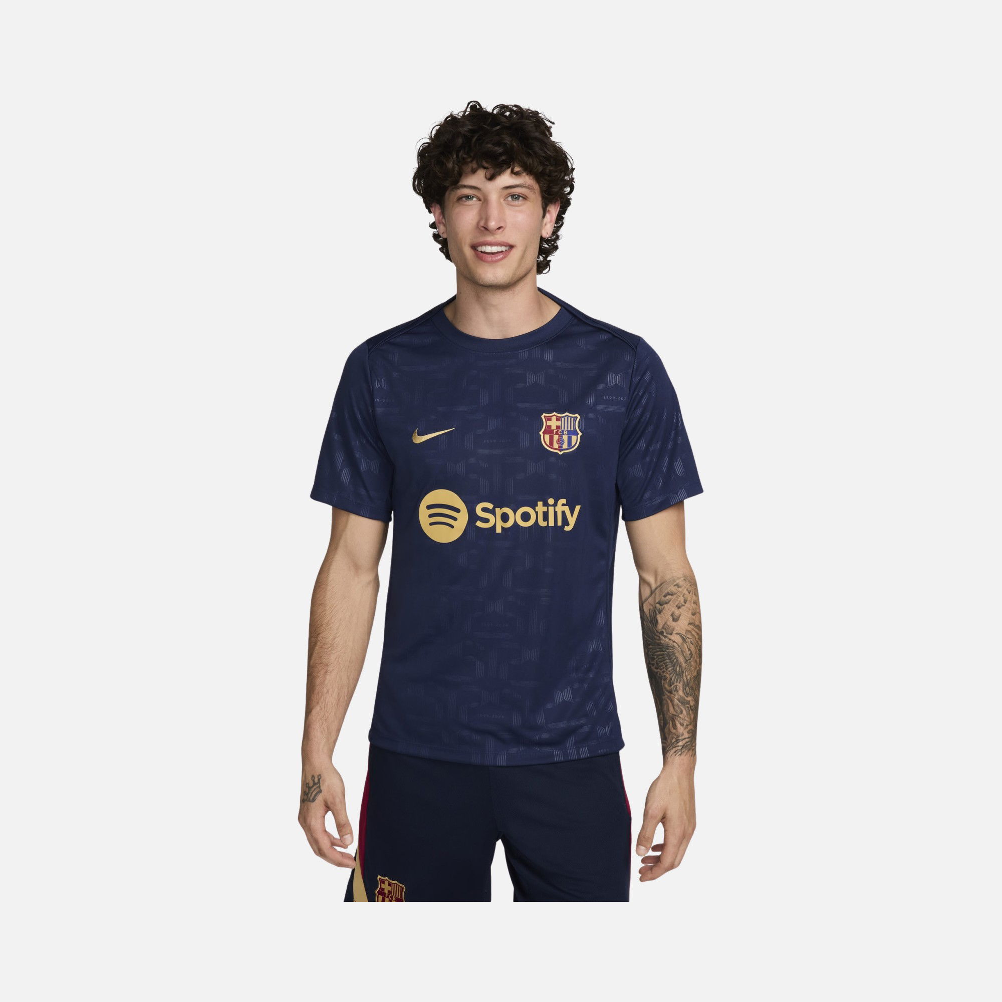 Nike FC Barcelona Academy Pro İç Saha Dri-Fit Pre-Match Short-Sleeve Erkek Tişört