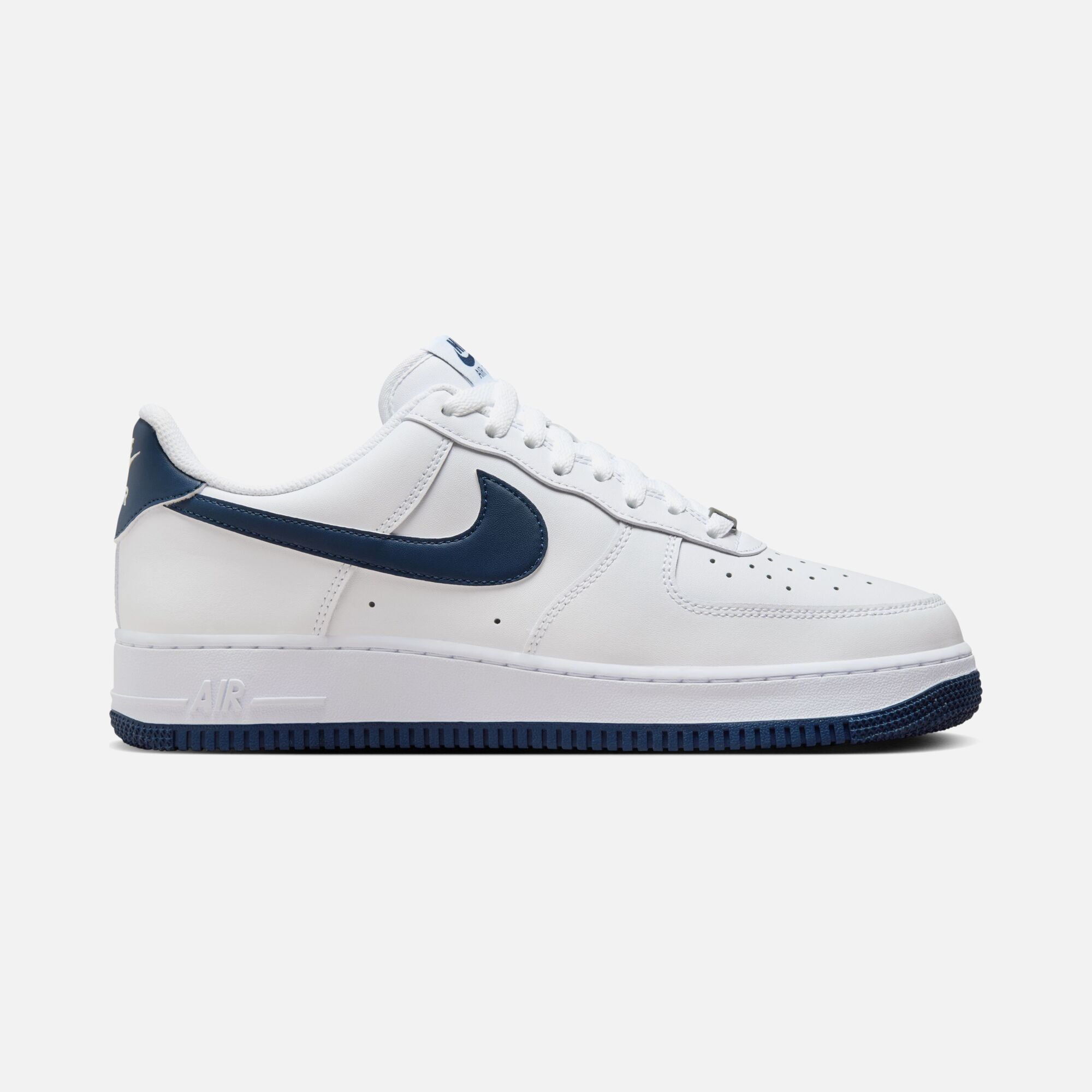 Nike Air Force 1 '07 FW24 Erkek Spor Ayakkabı