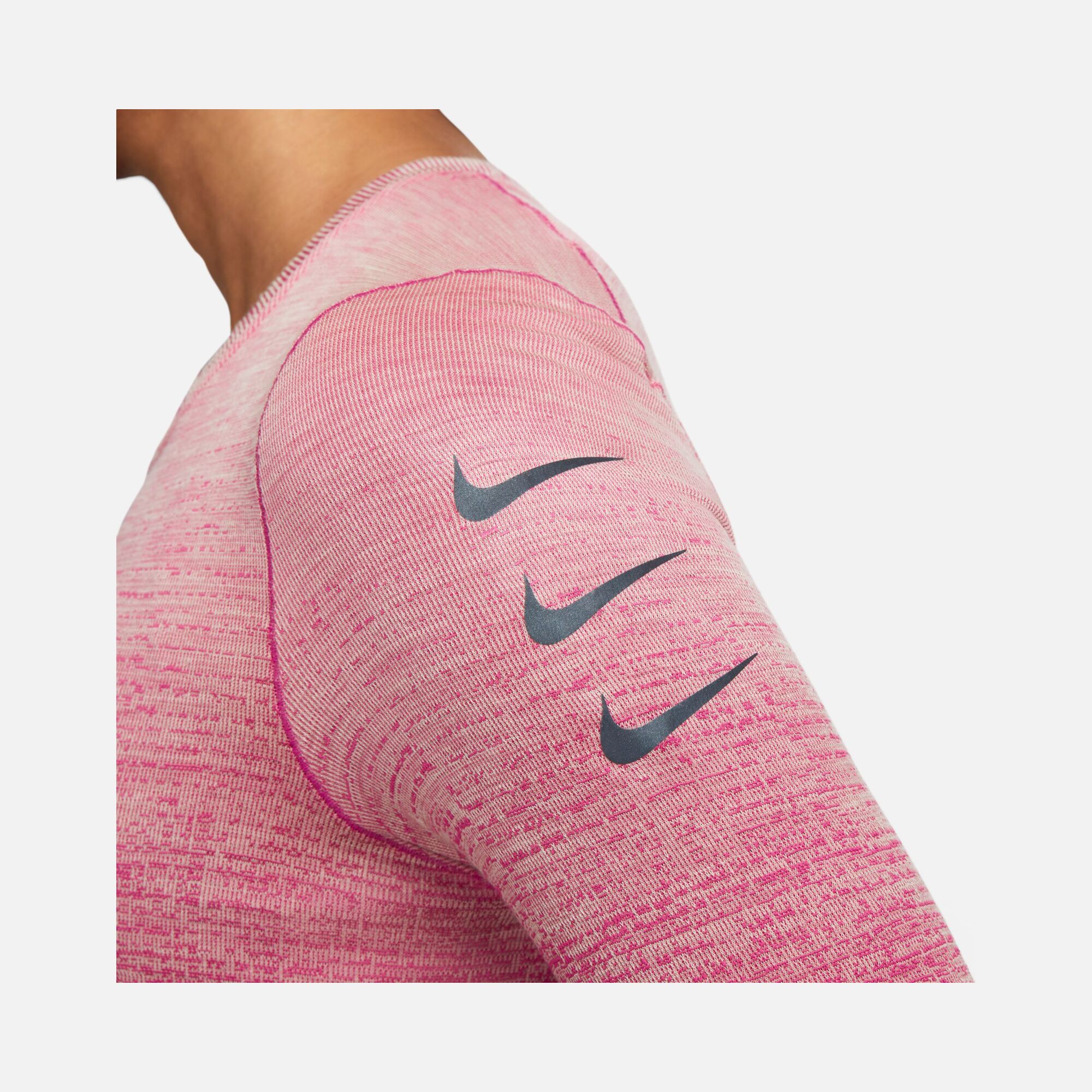 Nike Dri-Fit Advance Run Division Long-Sleeve Kadın Tişört