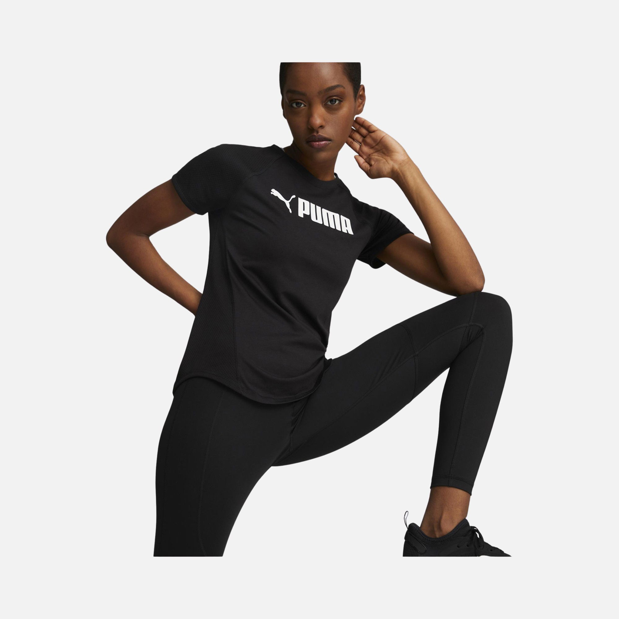 Puma Training  Fit Logo Short-Sleeve Kadın Tişört