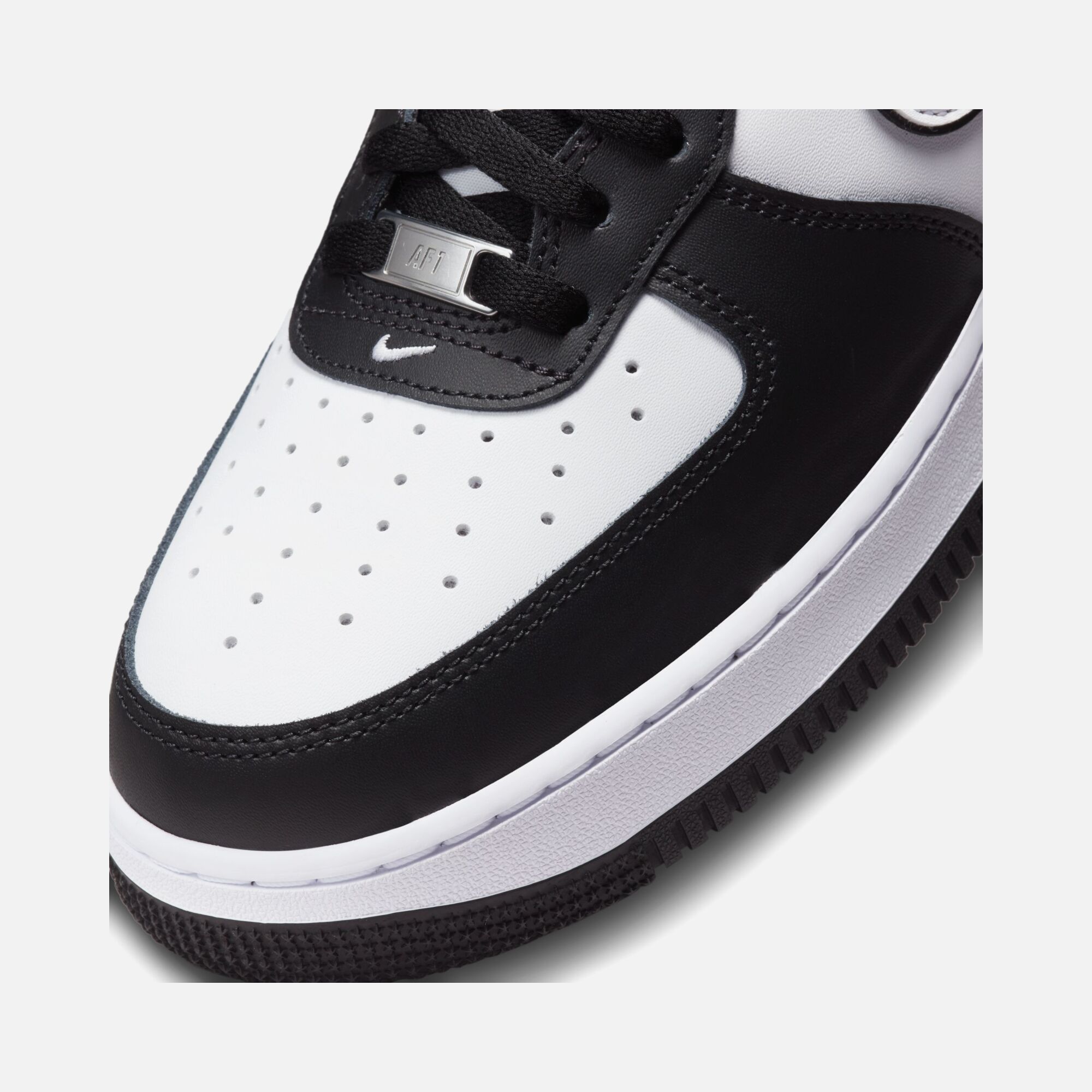 Nike Air Force 1 '07 FW23 Erkek Spor Ayakkabı