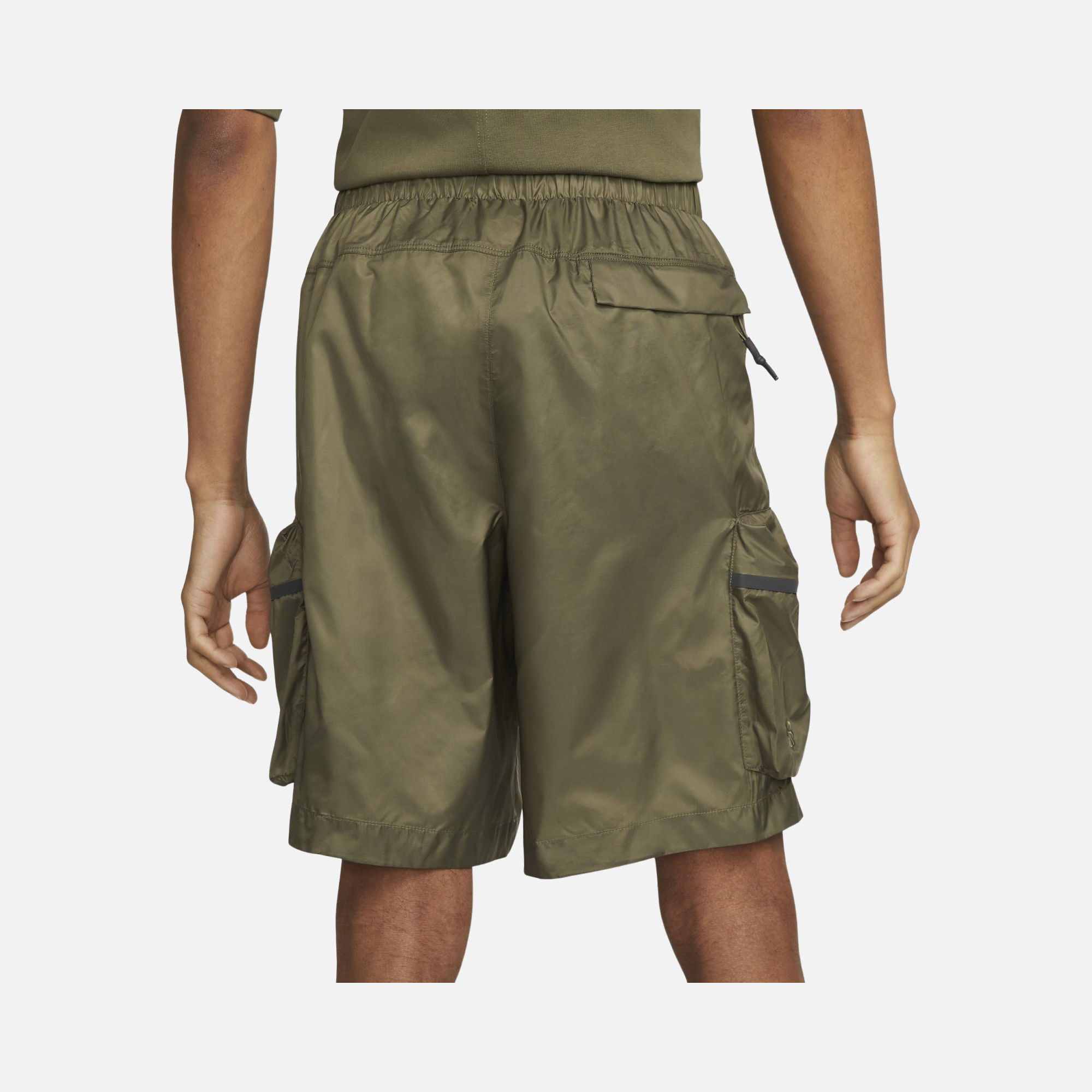 Nike Sportswear Tech Pack Woven Utility Repel Erkek Şort